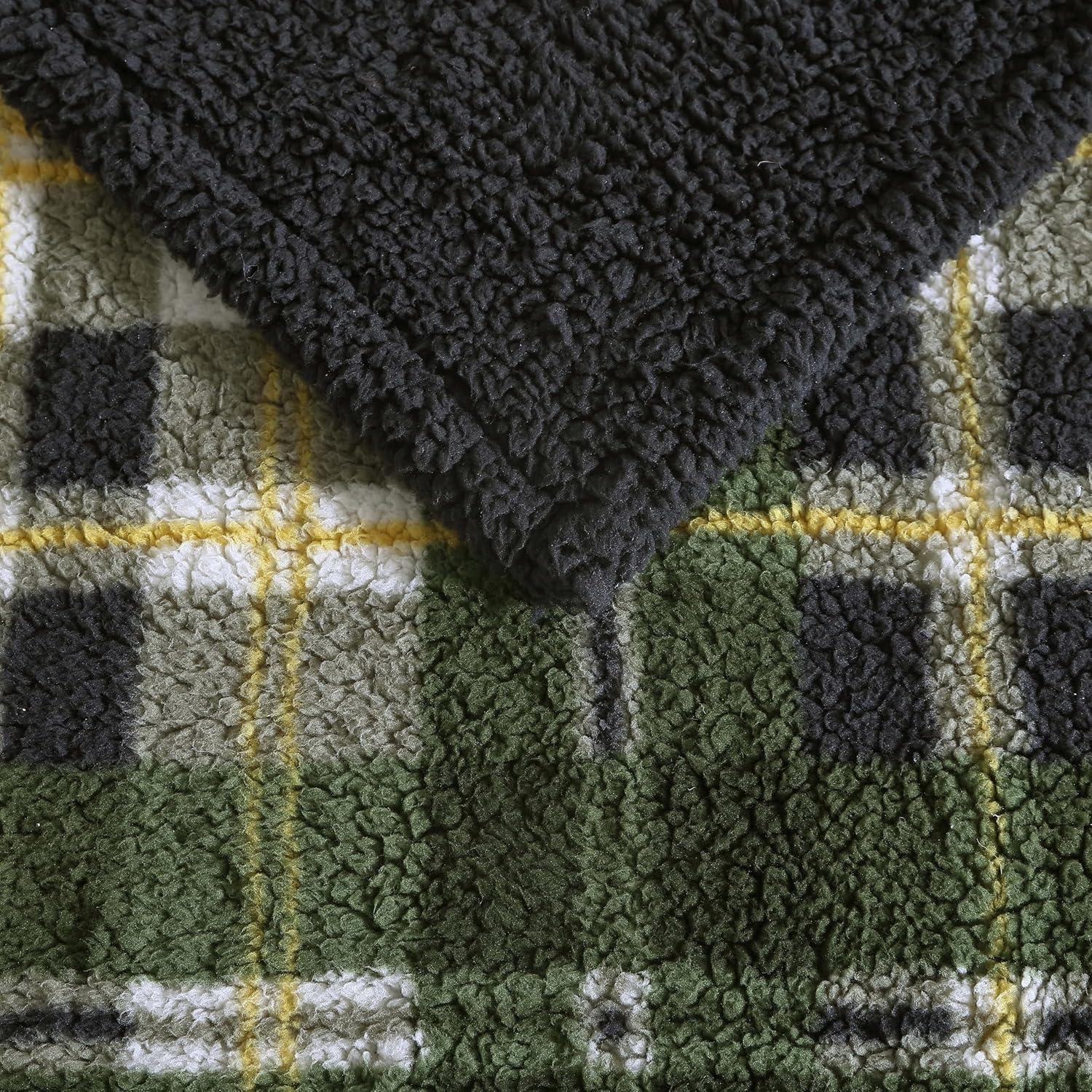 Eddie Bauer Eddie Bauer Printed Sherpa Reversible Throw Blankets