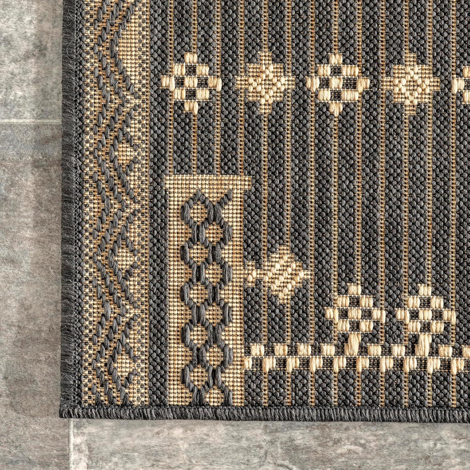 nuLOOM Cari Moroccan Global Indoor and Outdoor Area Rug