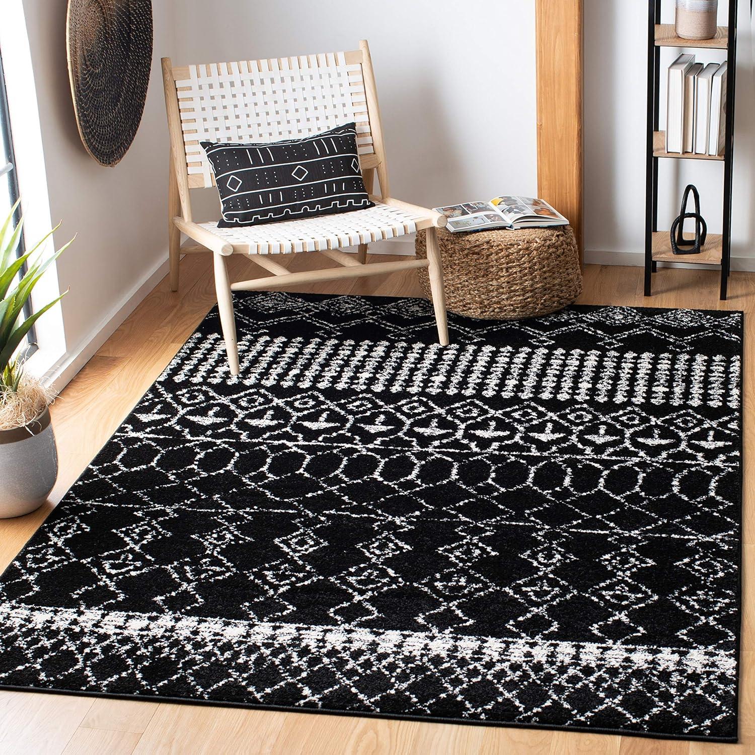 Tulum TUL229 Power Loomed Area Rug - Black/Ivory - 5'x5' - Safavieh.