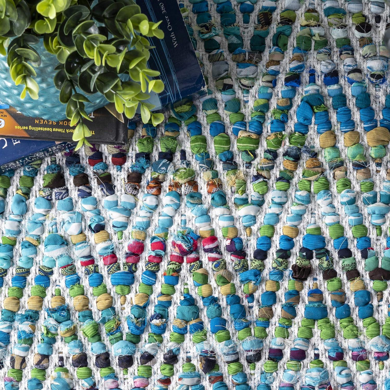 nuLOOM Rochell Handwoven Chevron Runner Rug, 2' 6" x 10', Green