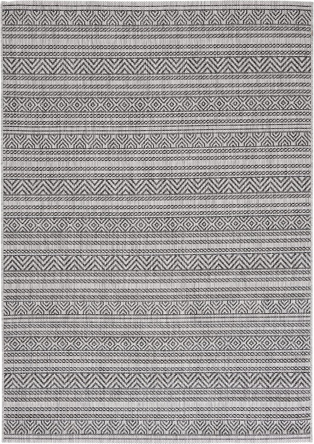 Elegant Black and Grey Synthetic 9' x 12' Indoor/Outdoor Area Rug