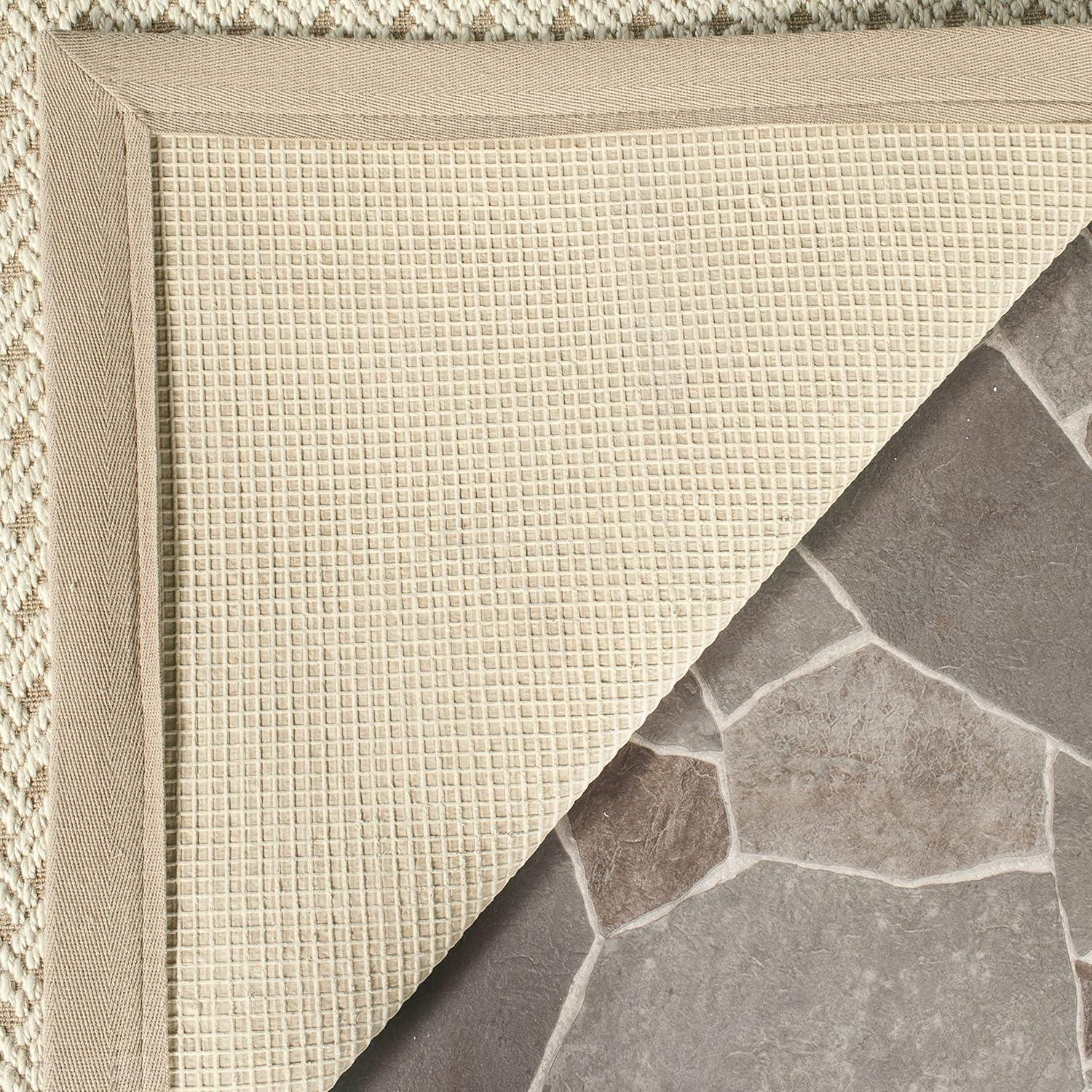 Safavieh Natural Fiber Wool, Jute, & Sisal Chevron Rug