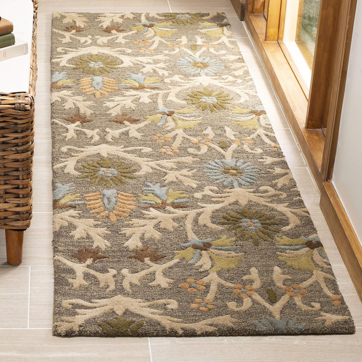 Cambridge CAM235 Hand Tufted Area Rug  - Safavieh