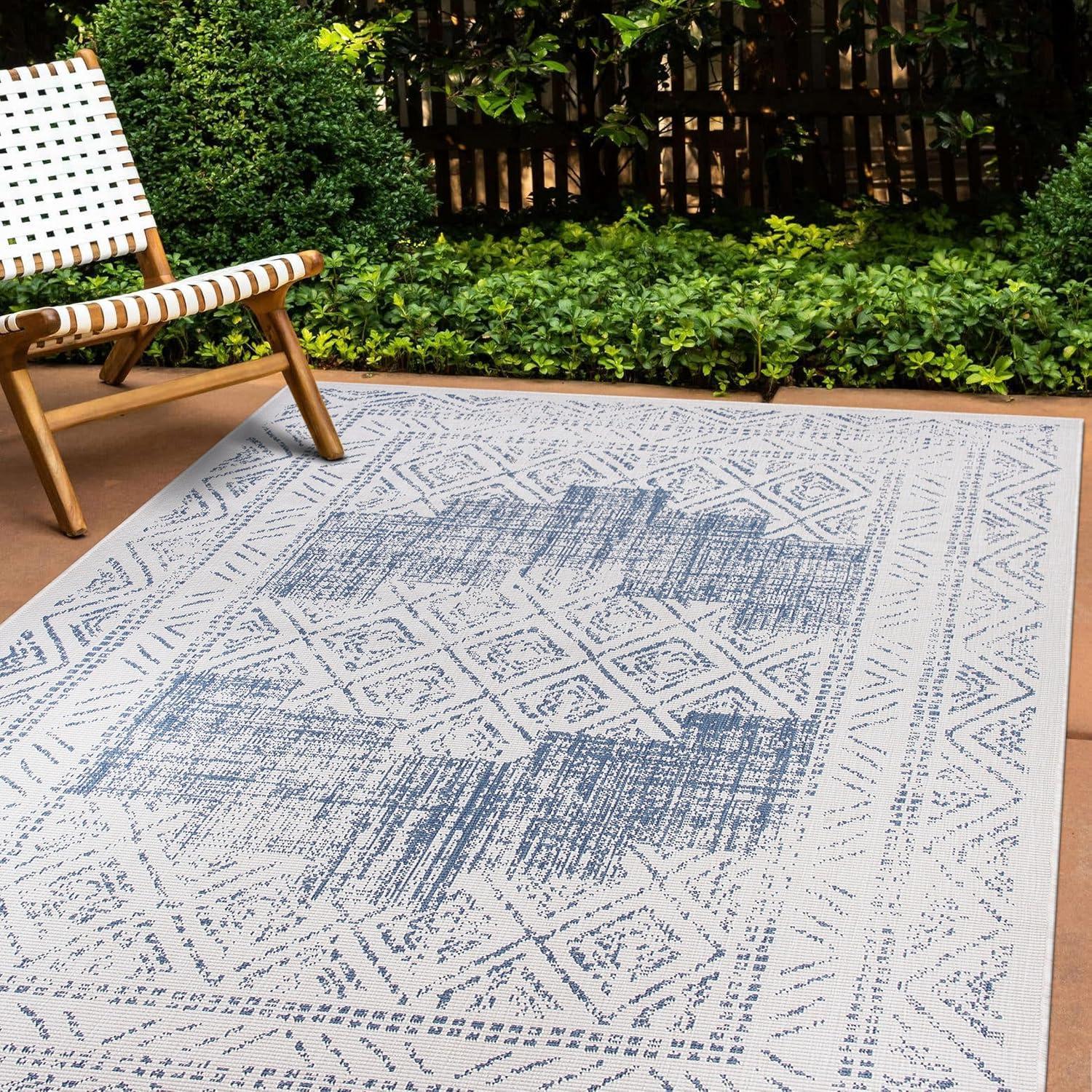 Livabliss Eagean Global Indoor/Outdoor Area Rug,7'10" x 10'2",Denim/Cream
