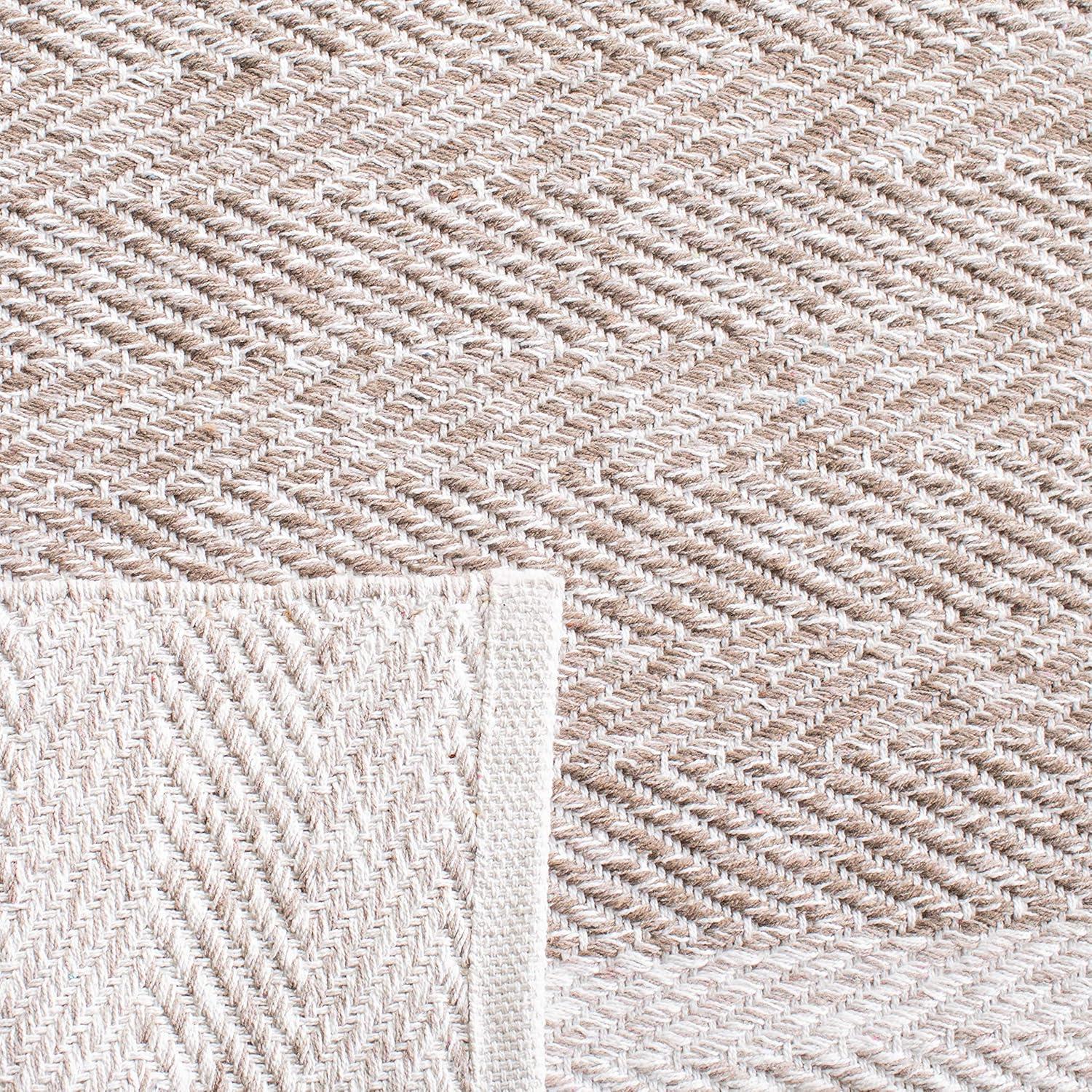 Nantucket NAN148 Hand Loomed Area Rug - Ivory/Taupe - 8'x10' - Safavieh.
