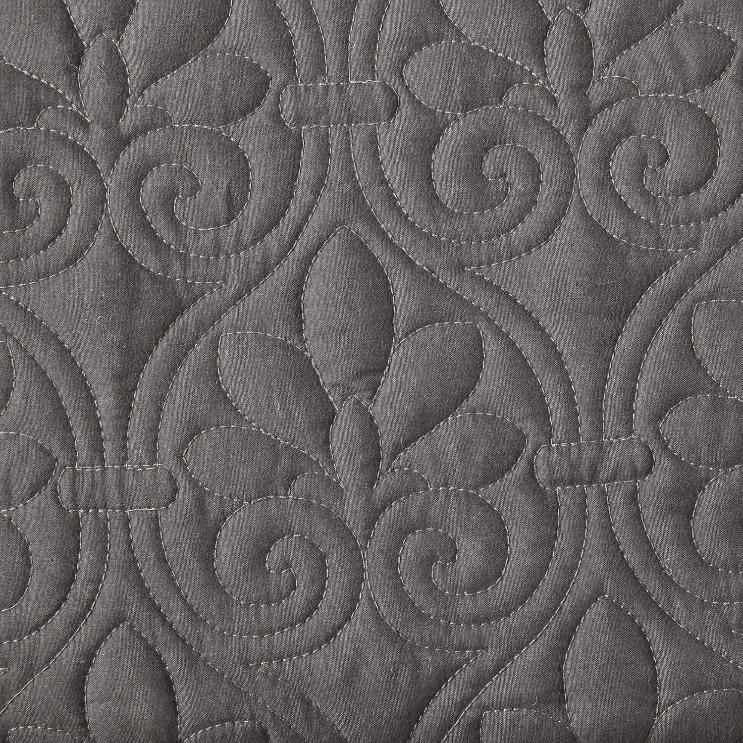 Madison Park Quebec 3 Piece Split Corner Pleated Quilted Bedspread