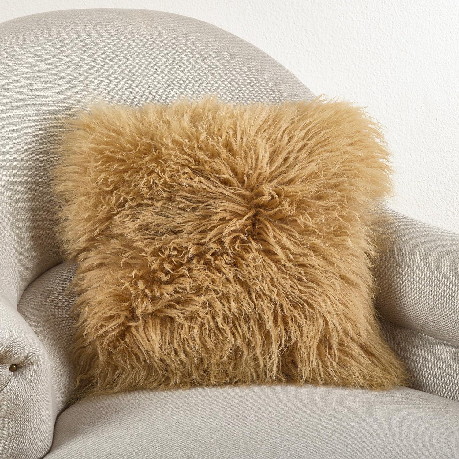 Iyana Wool Throw Pillow