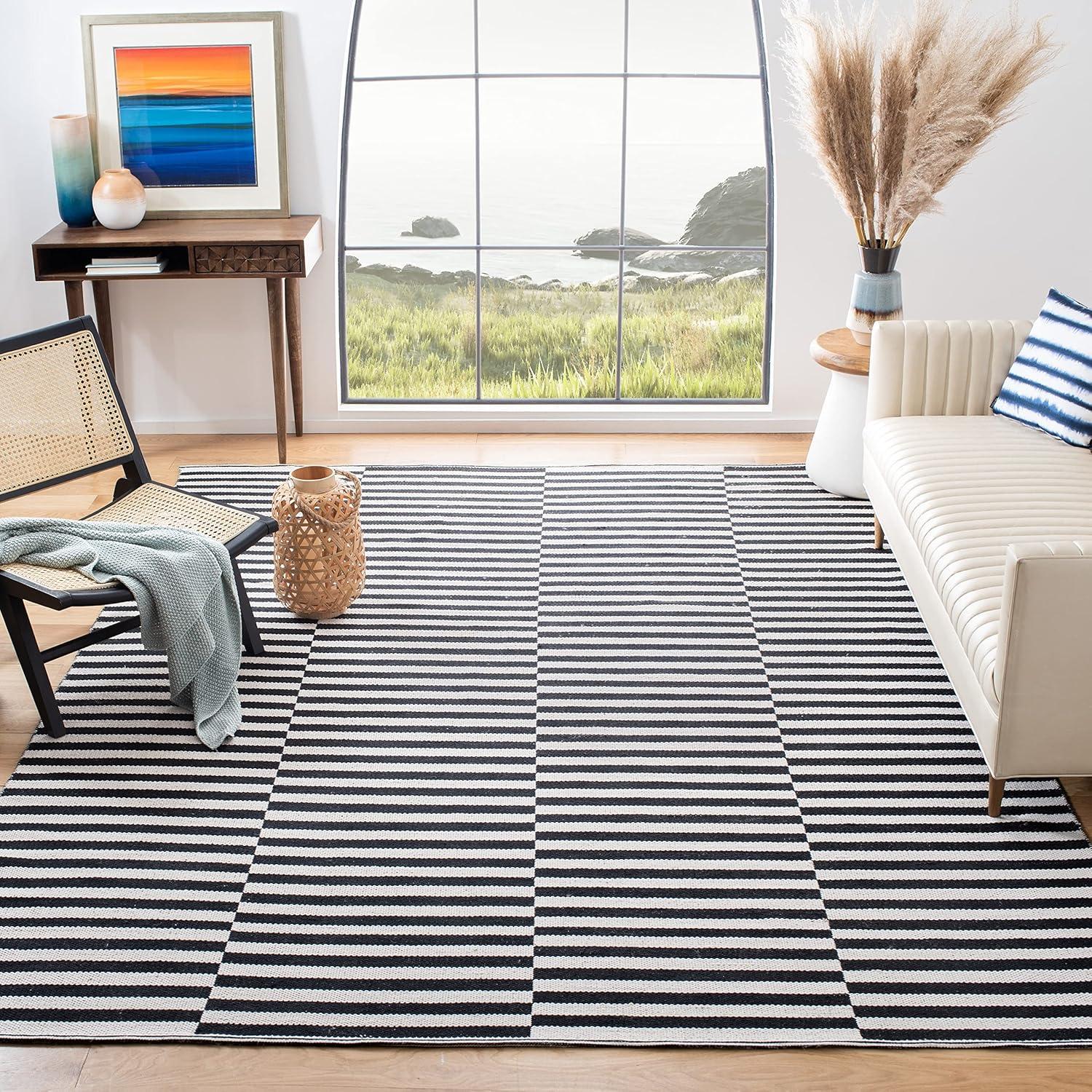 Montauk MTK715 Hand Woven Indoor Rug - Safavieh