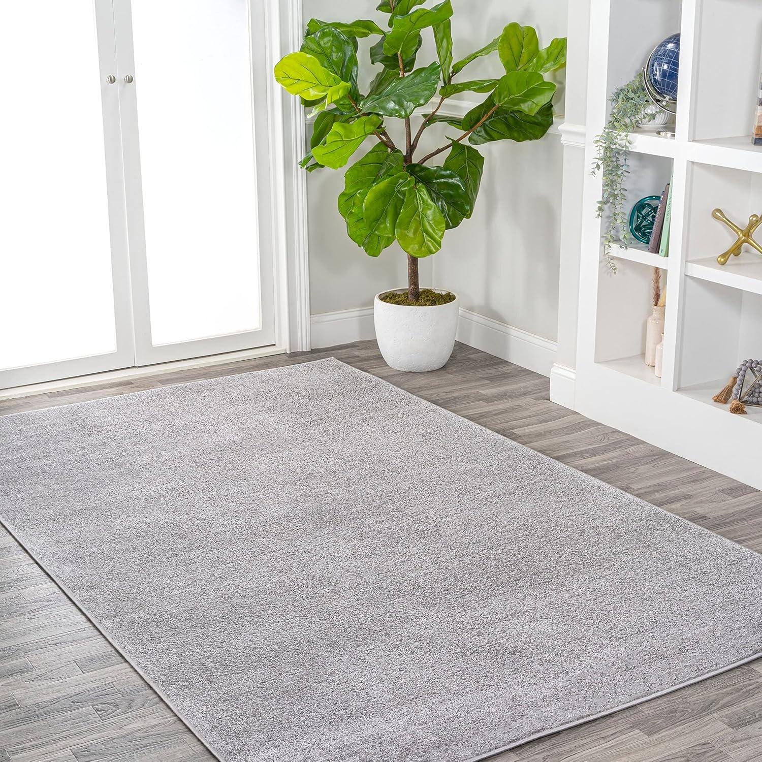 5'x8' Haze Solid Low-Pile Area Rug, Light Gray - JONATHAN Y