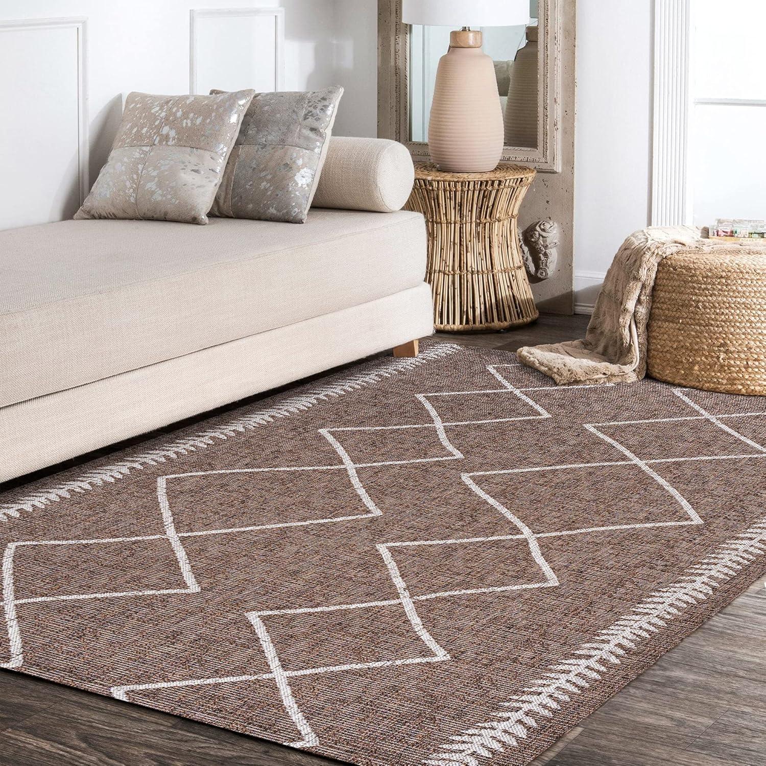 8' X 10' Derya Diamond Trellis Indoor/Outdoor Area Rug, Brown/Beige - JONATHAN Y
