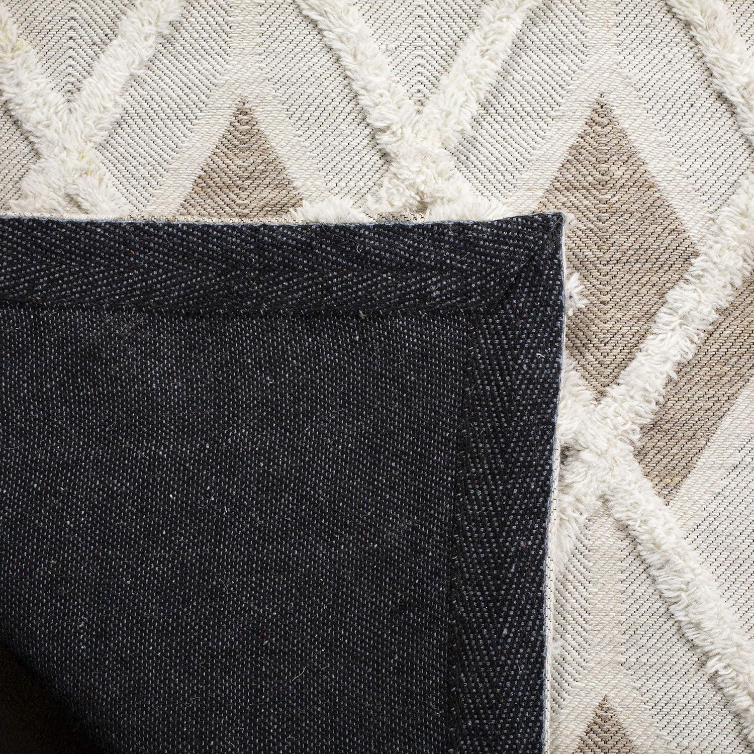 Marbella MRB602 Handmade Indoor Area Rug - Beige/Ivory - 4'x6' - Safavieh