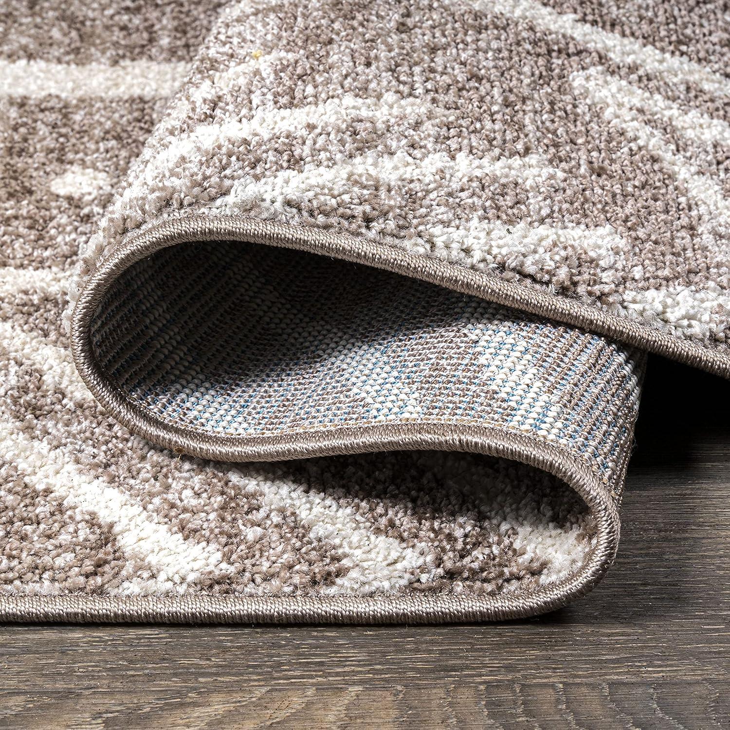 2'x 8' Amanar Geometric Runner Rug, Brown/Ivory - JONATHAN Y