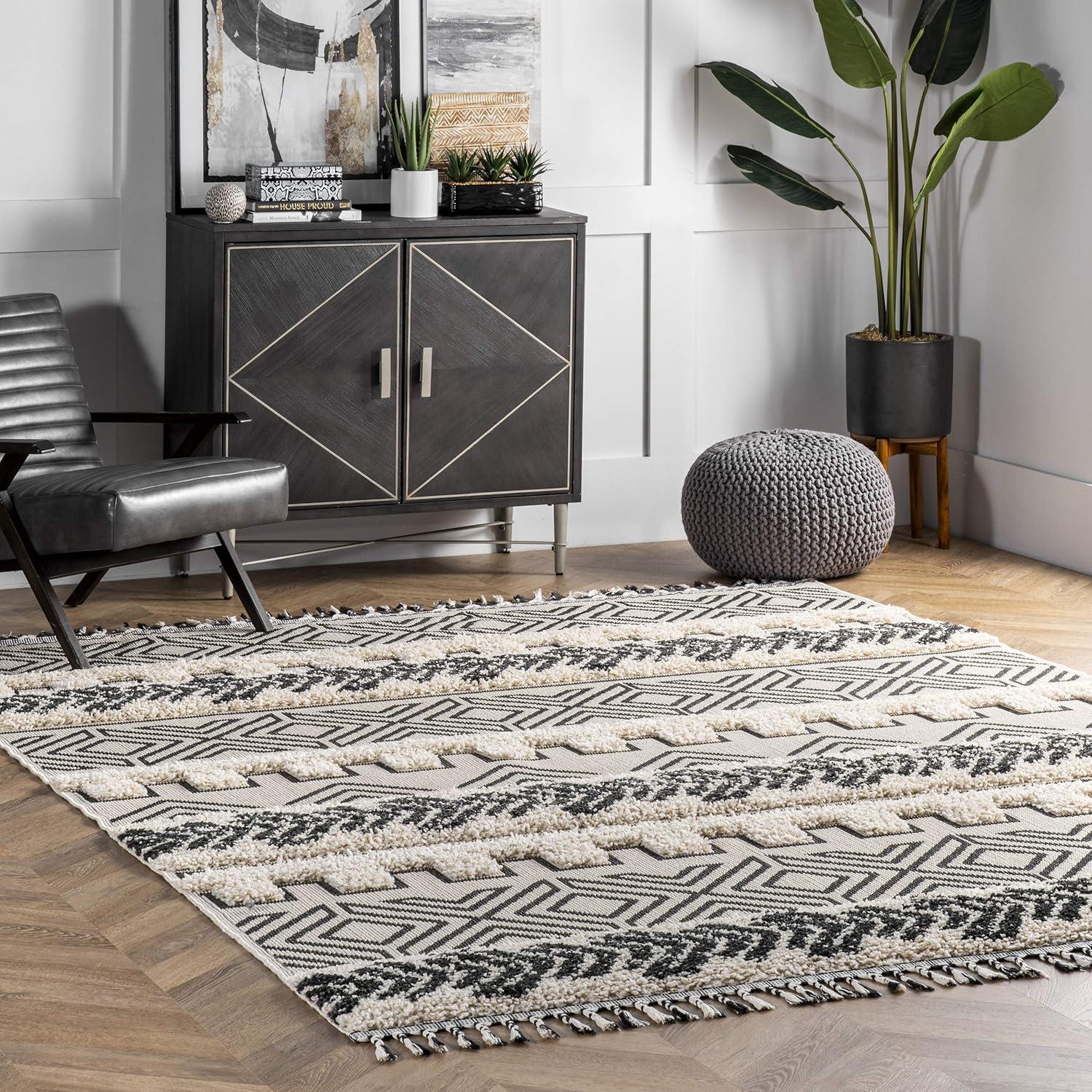 Nuloom Zuri Shaggy Banded Indoor Area Rug