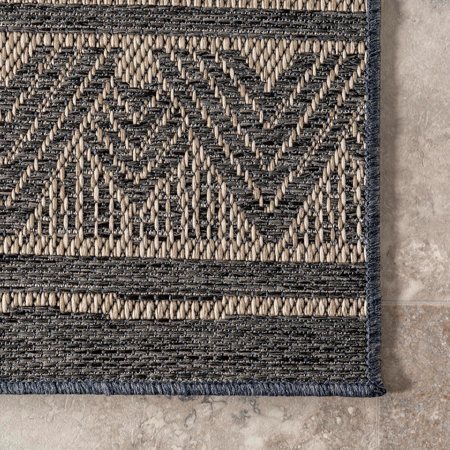 Nuloom Maia Striped Indoor/Outdoor Area Rug