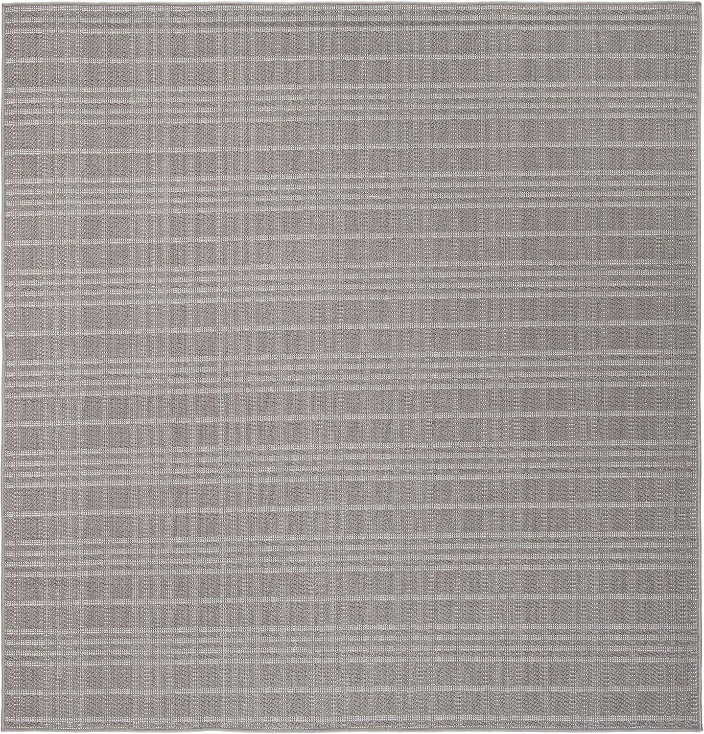 SAFAVIEH Bermuda Lavern Geometric Machine Washable Indoor/Outdoor Area Rug, Grey, 5'3" x 5'3" Square