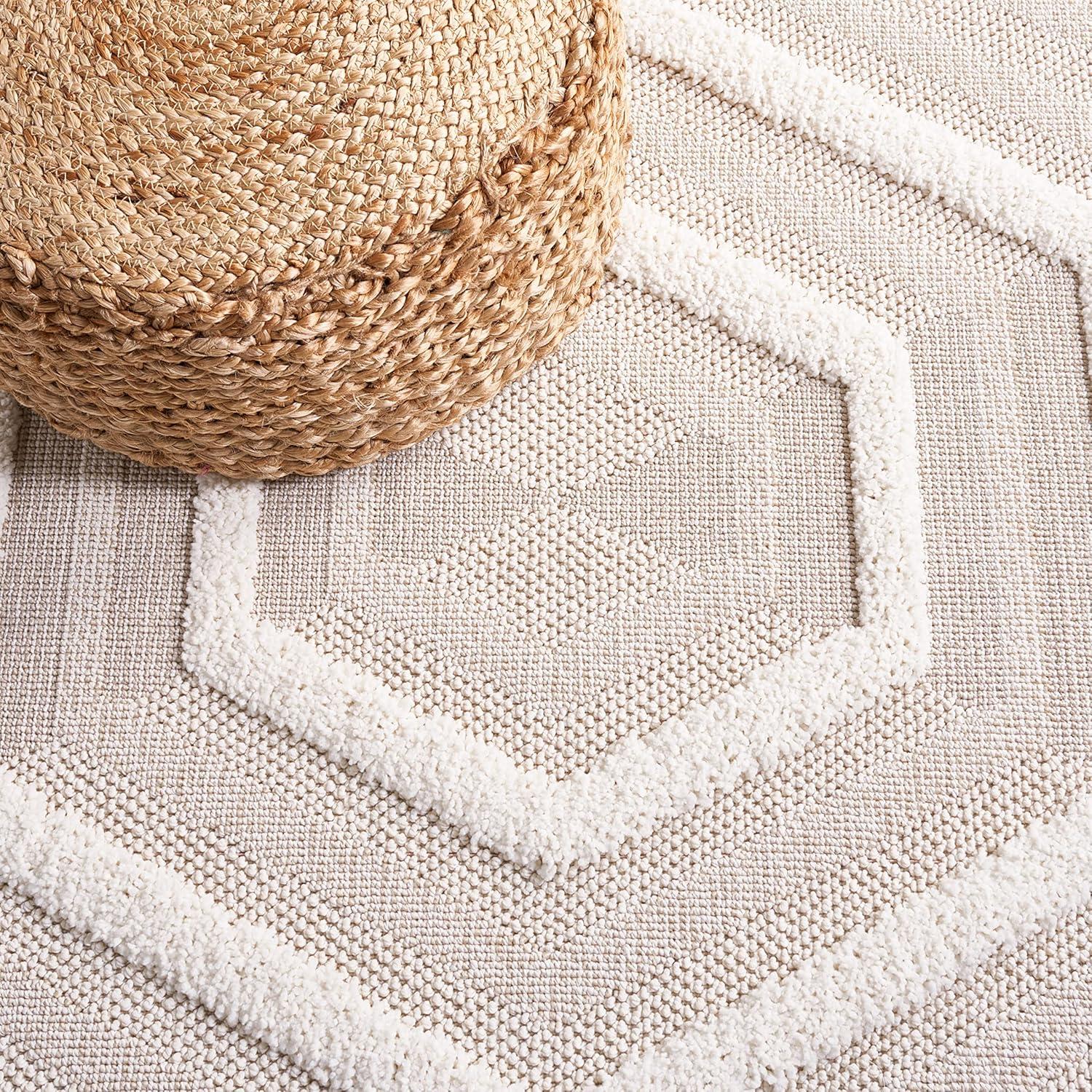 Trends TRD114 Power Loomed Indoor Area Rug - Beige/Ivory - 5'3"x7'6" - Safavieh