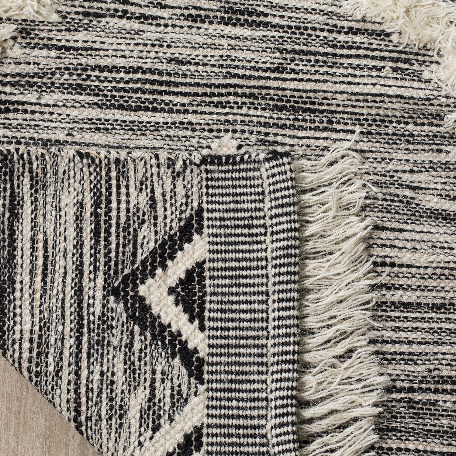 Kenya KNY906 Hand Knotted Area Rug - Black/Ivory - 4'x6' - Safavieh.