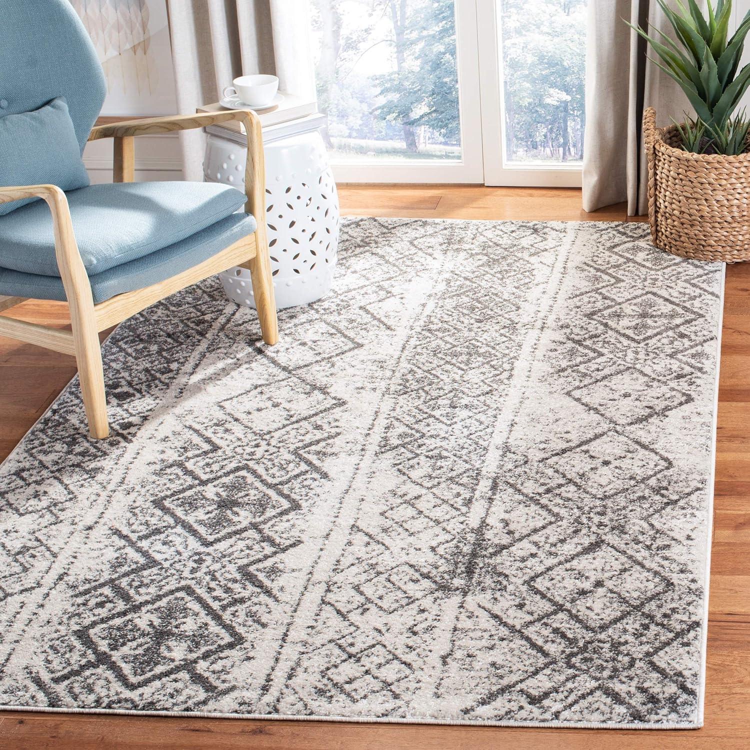 Adirondack ADR111 Machine Made Indoor Area Rug - Silver/Black - 5'-1"x7'-6" - Safavieh