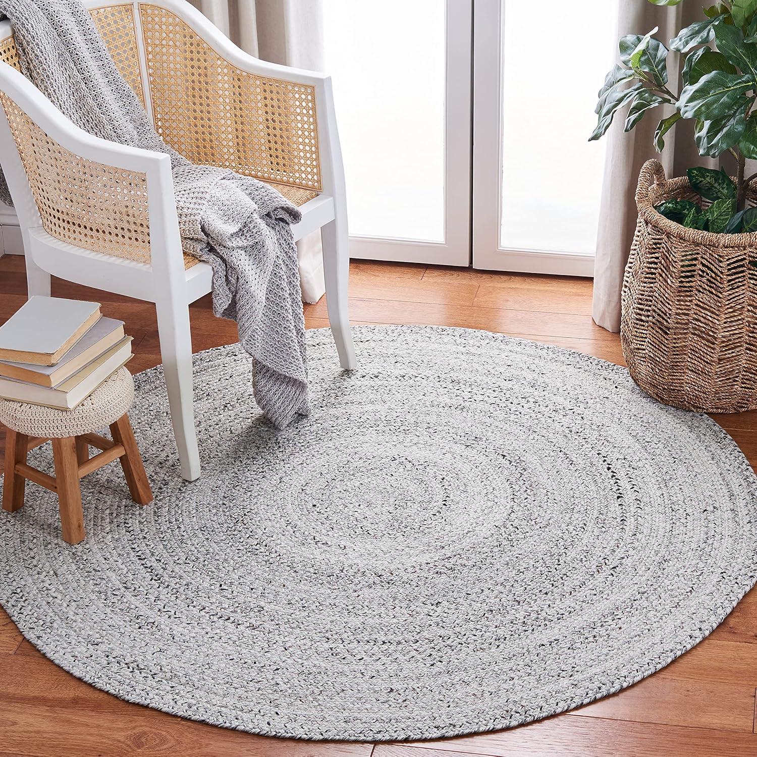 Handmade Reversible Round Gray Synthetic Braided Rug