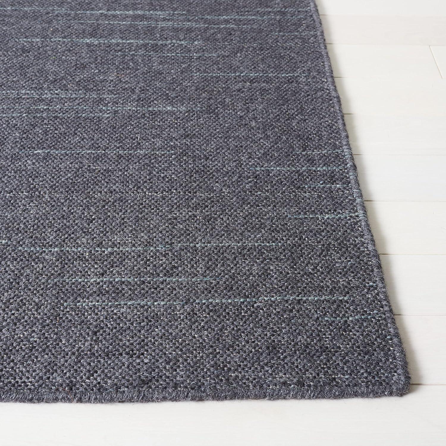 Kilim KLM125 Hand Woven Runner Rug - Dark Grey - 2'3"x9' - Safavieh