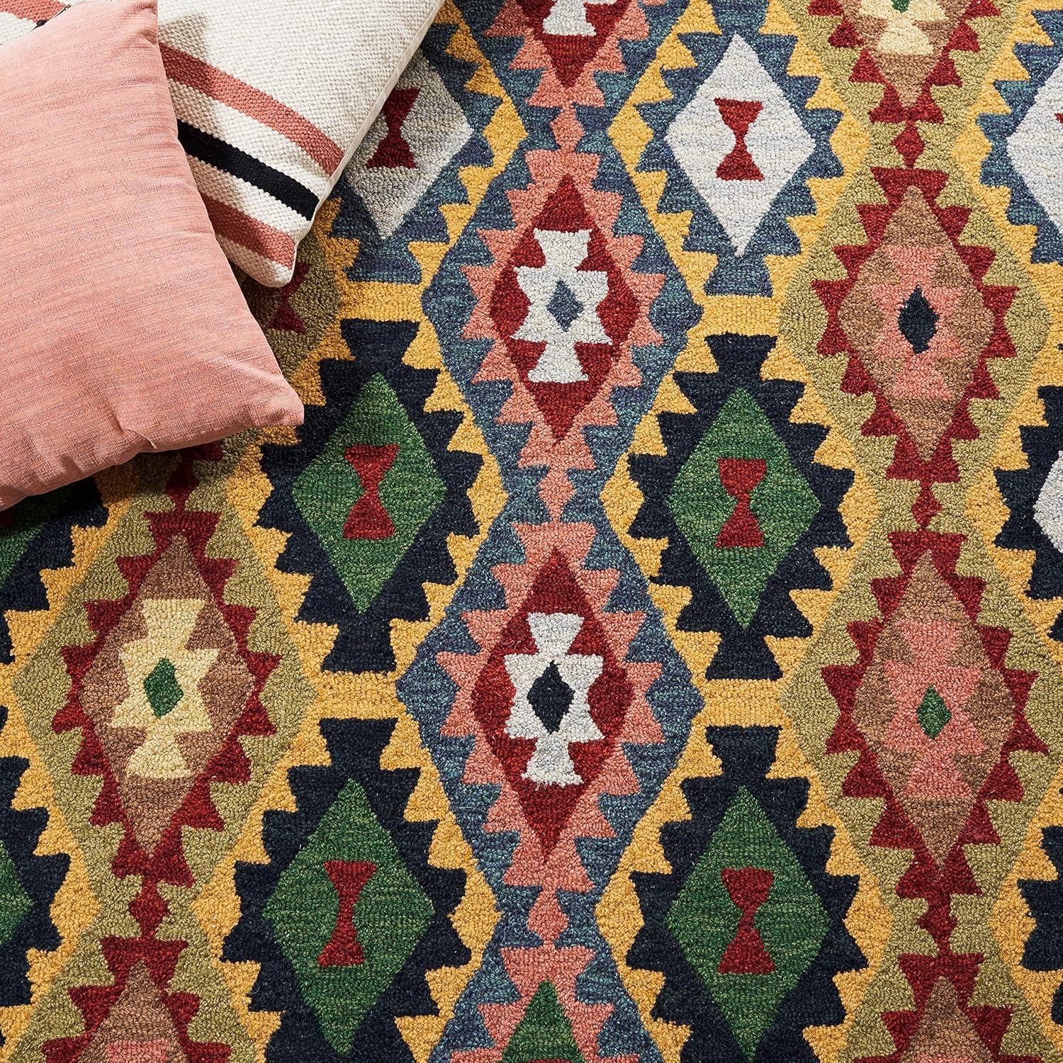 Aspen APN418 Hand Tufted Runner Rug - Red/Green - 2'3"x9' - Safavieh.