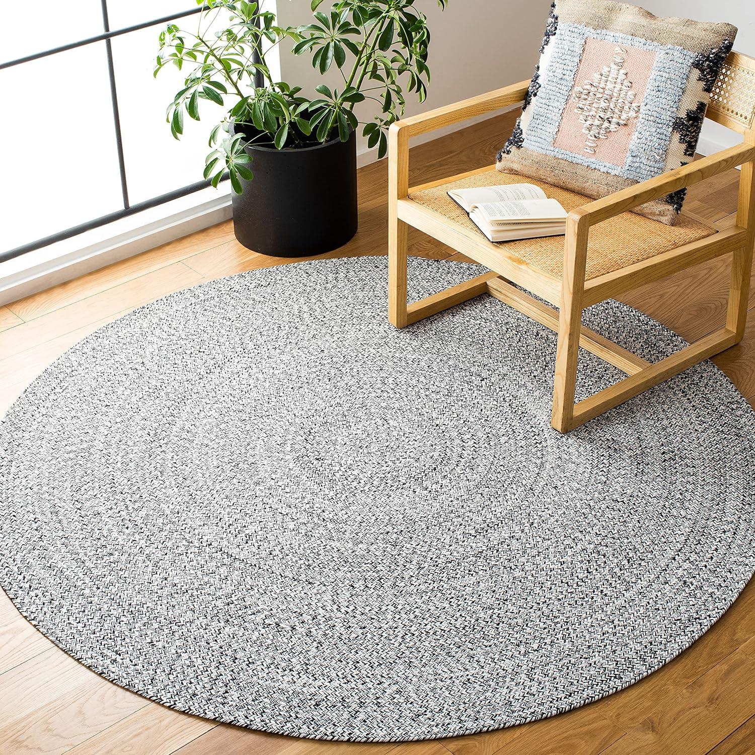 Braided BRD351 Hand Braided Area Rug  - Safavieh