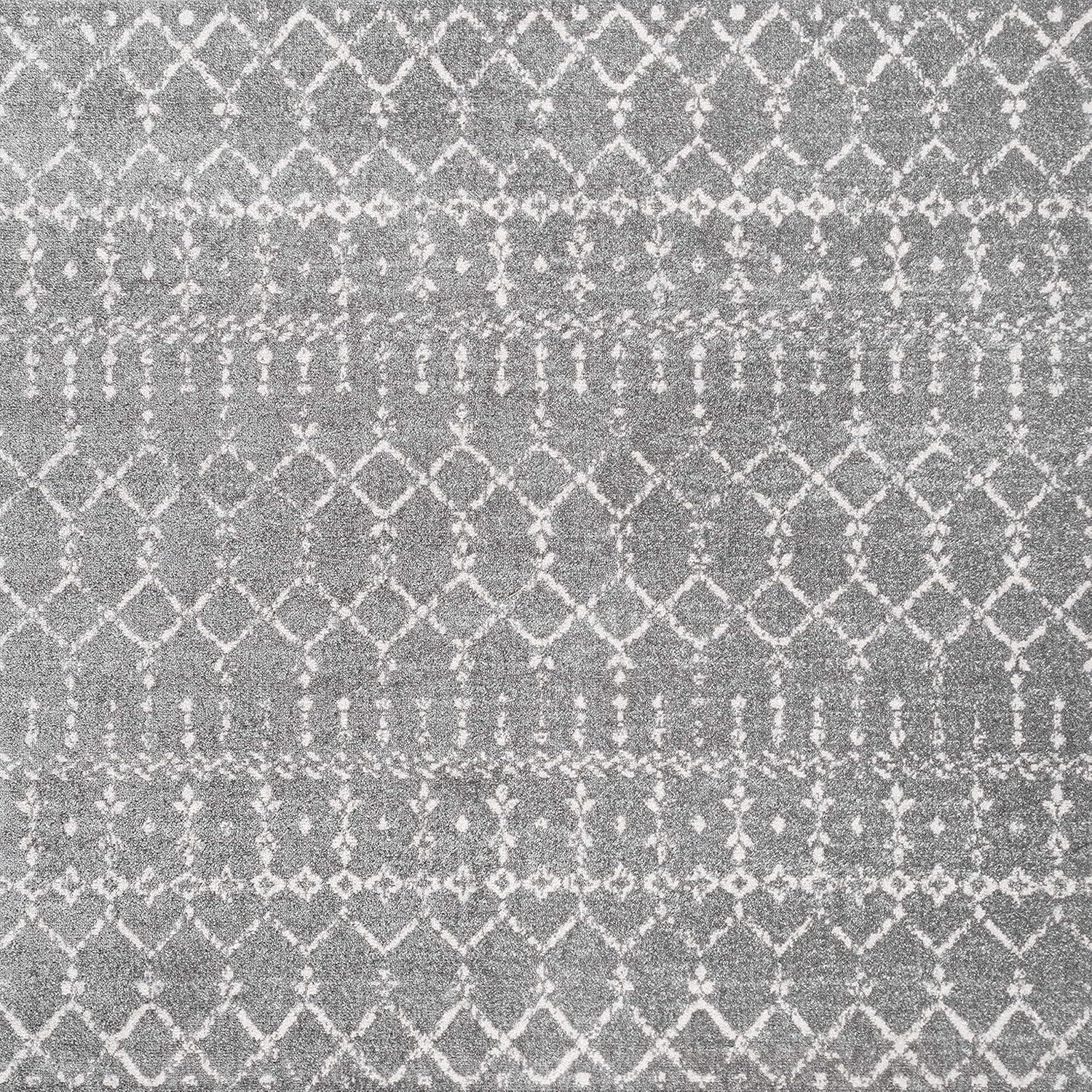 JONATHAN Y Moroccan HYPE Boho Vintage Diamond Gray/Ivory 5' Square Area Rug