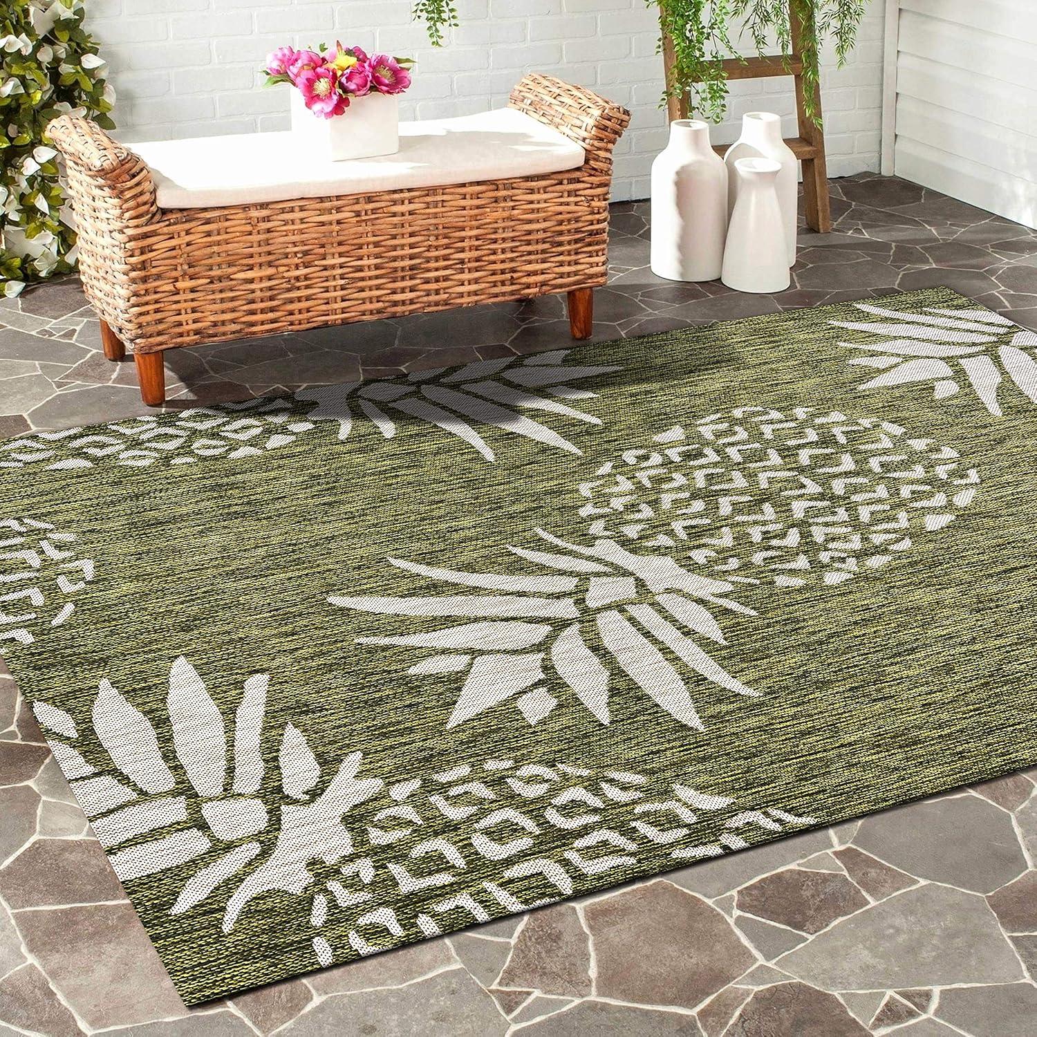 5â€™ x 7â€™ Green Pineapple Indoor Outdoor Area Rug
