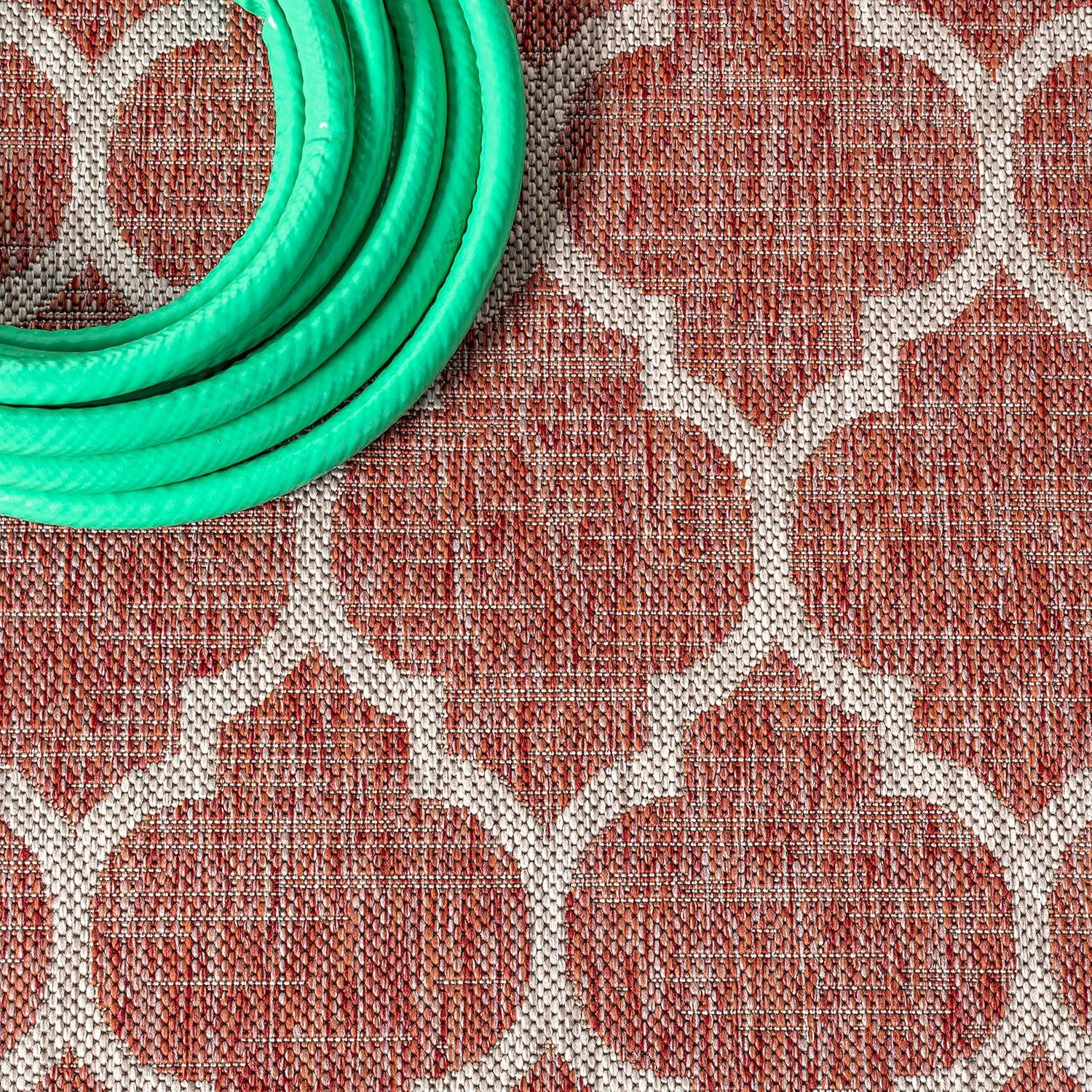 2' X 10' Trebol Moroccan Trellis Textured Weave Indoor/Outdoor Runner Rug, Red/Beige - JONATHAN Y