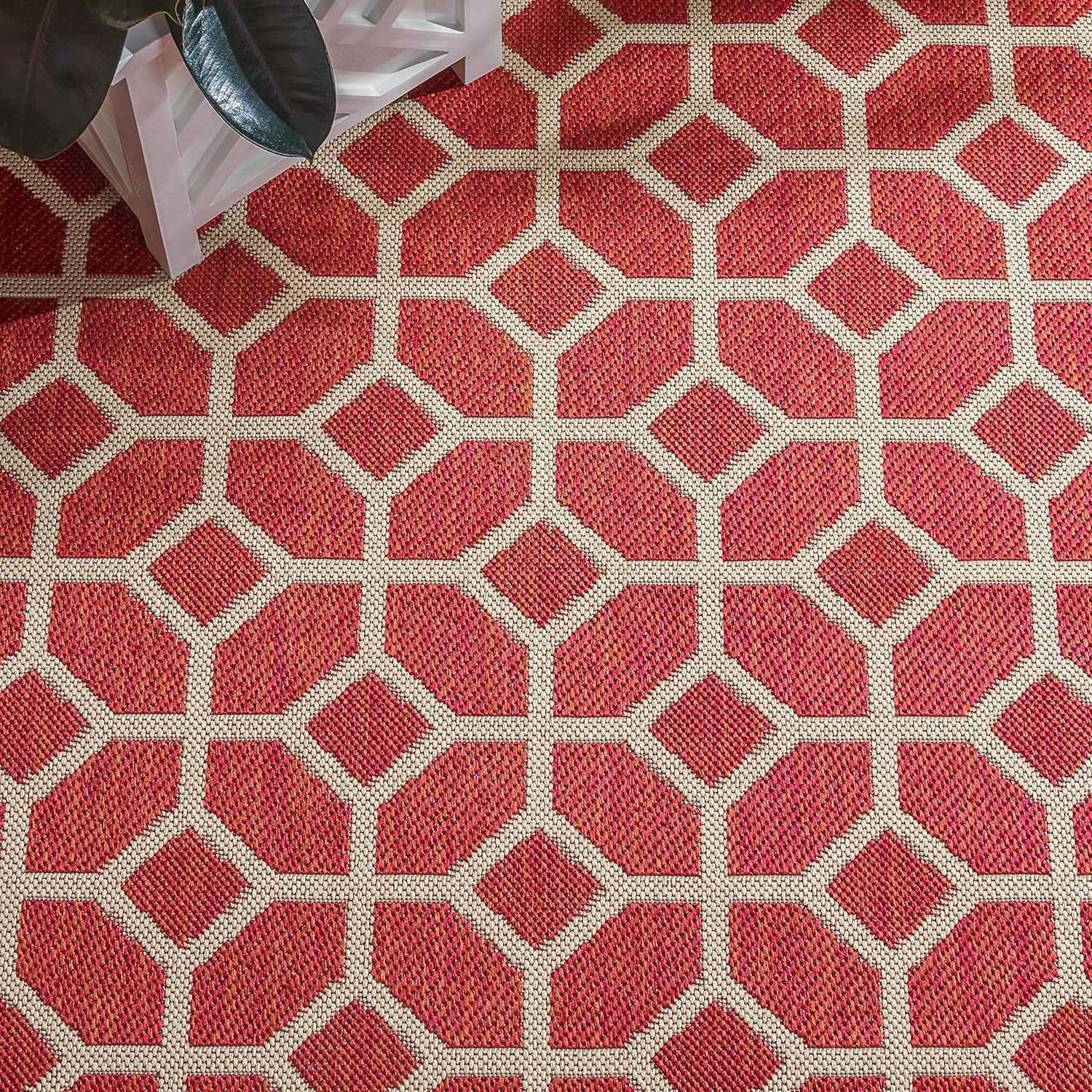 Beach House BHS127 POWER LOOMED Indoor/Outdoor Runner Rug - Red/Creme - 2'2"x6' - Safavieh