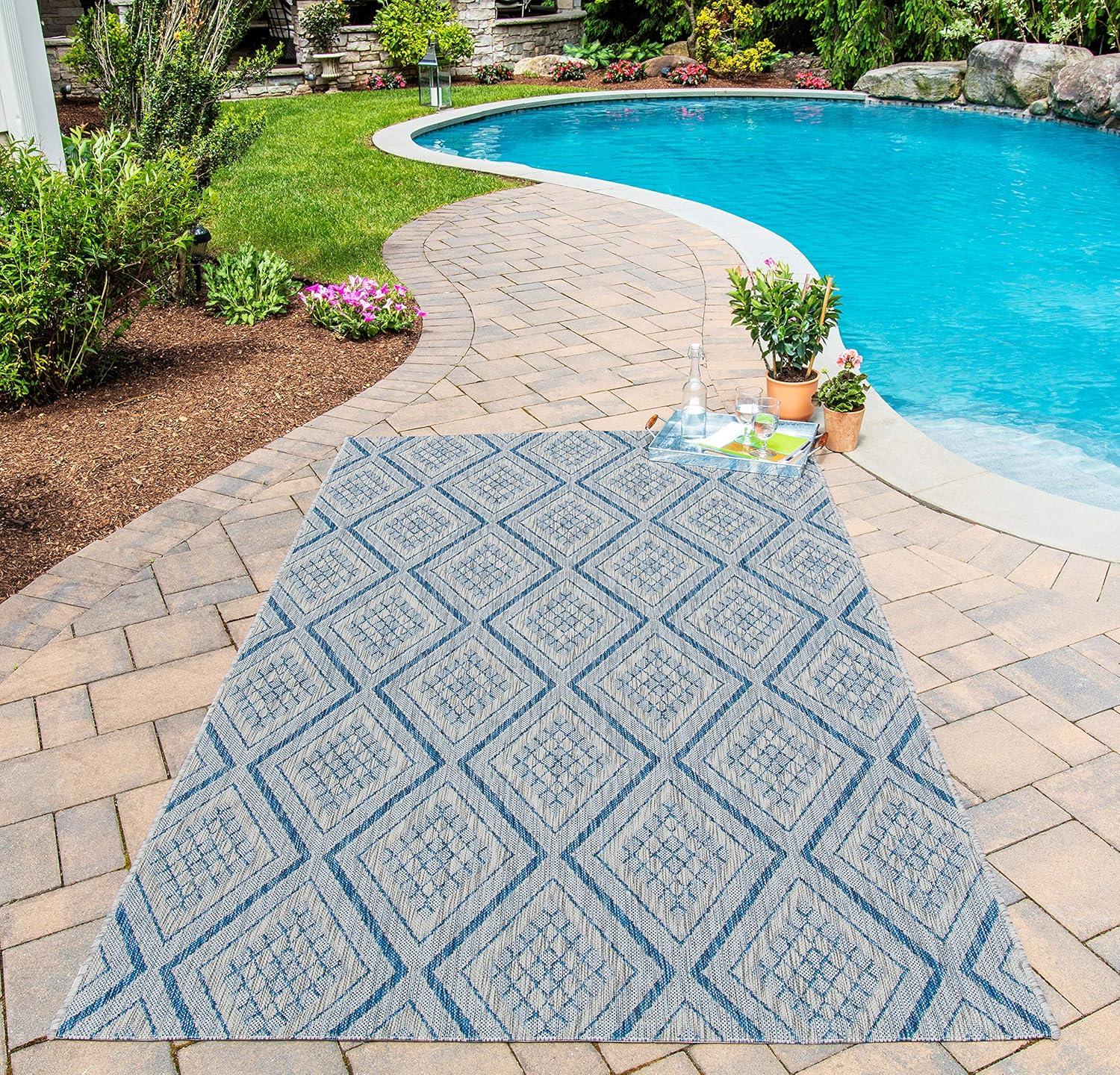 Madcap Cottage Lake Palace Rajastan Weekend Area, Indoor Outdoor Rug, 3'11" X 5'7" Blue