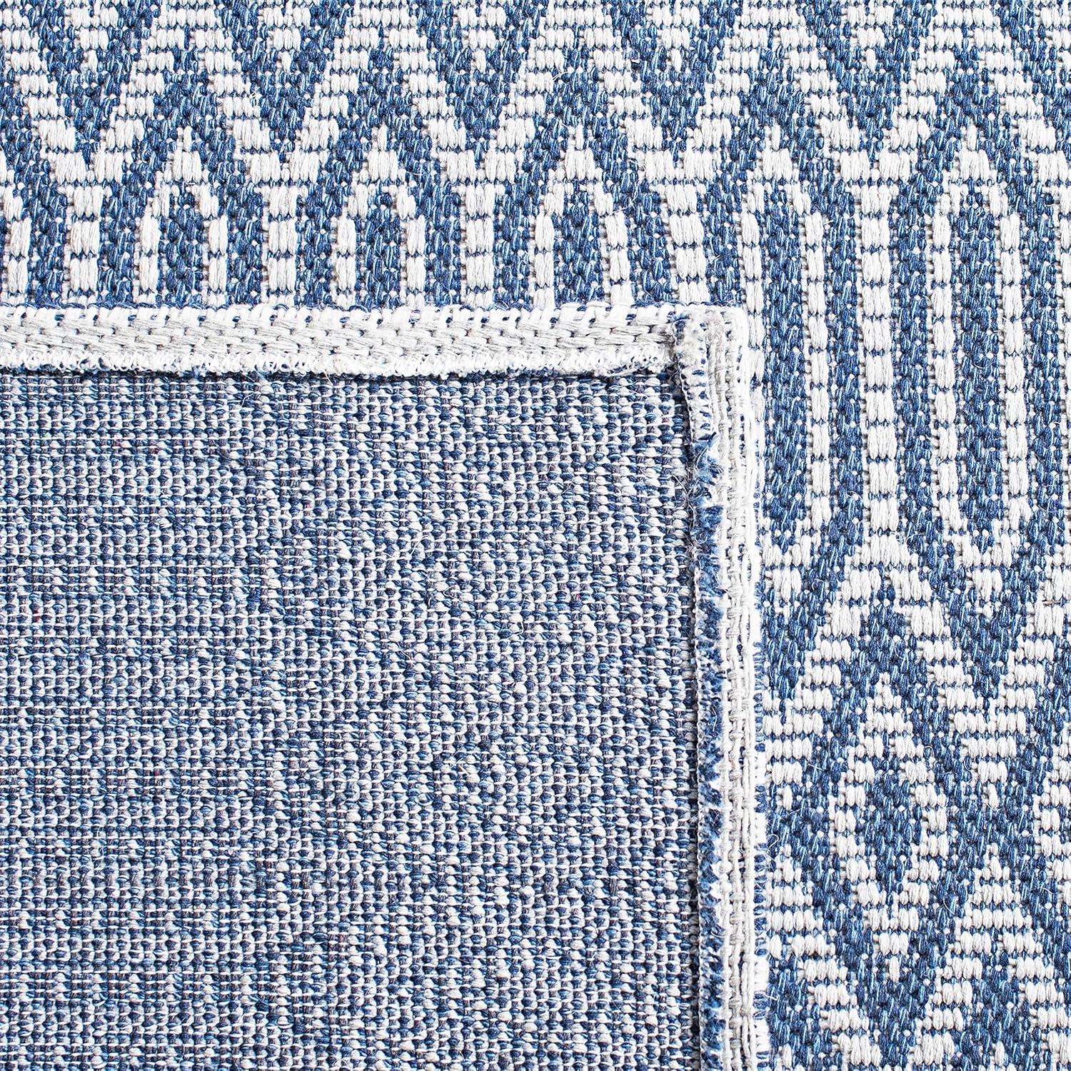 Martha Stewart MSR405 Power Loomed Area Rug  - Safavieh