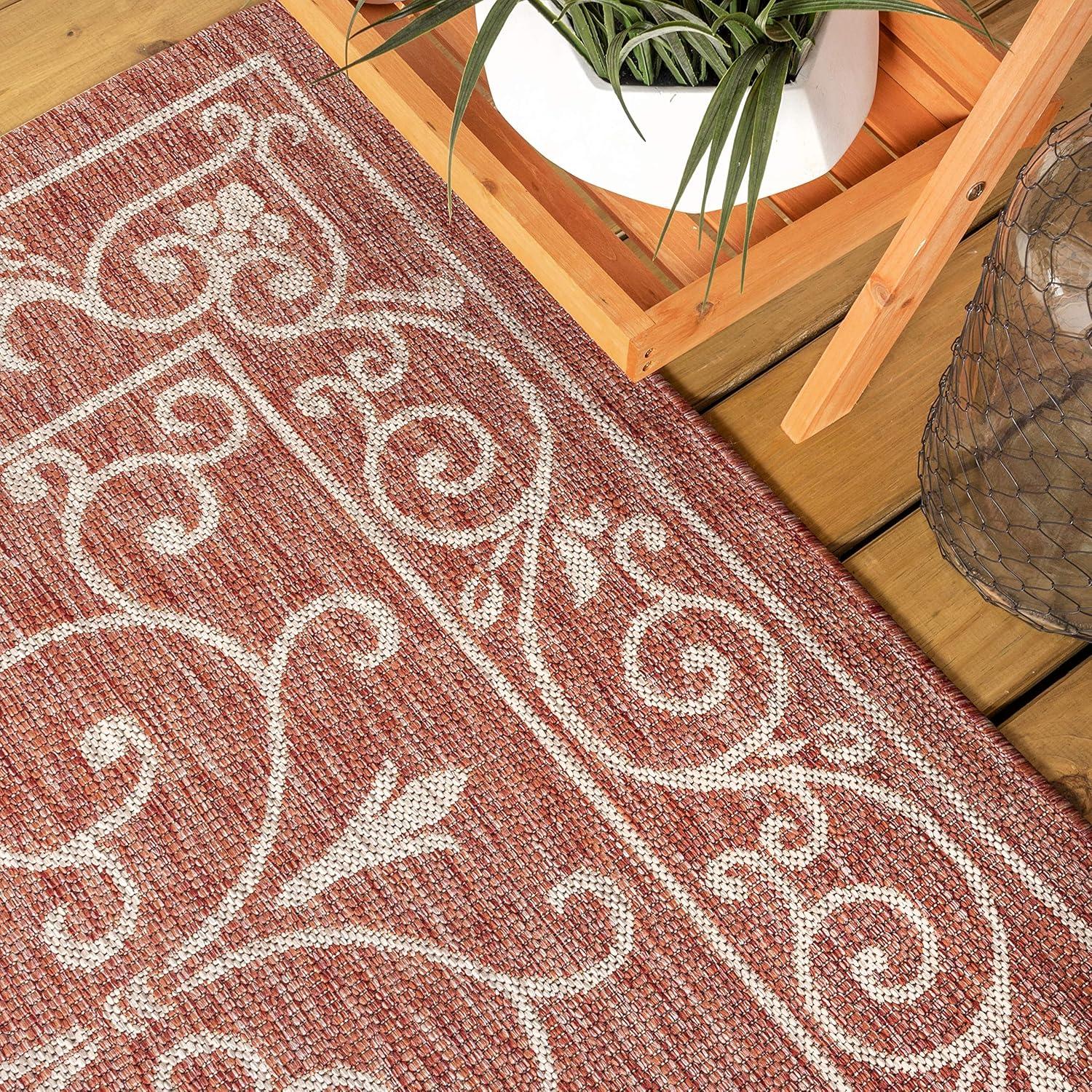 5' Round Charleston Vintage Filigree Textured Weave Indoor/Outdoor Area Rug, Red/Beige - JONATHAN Y