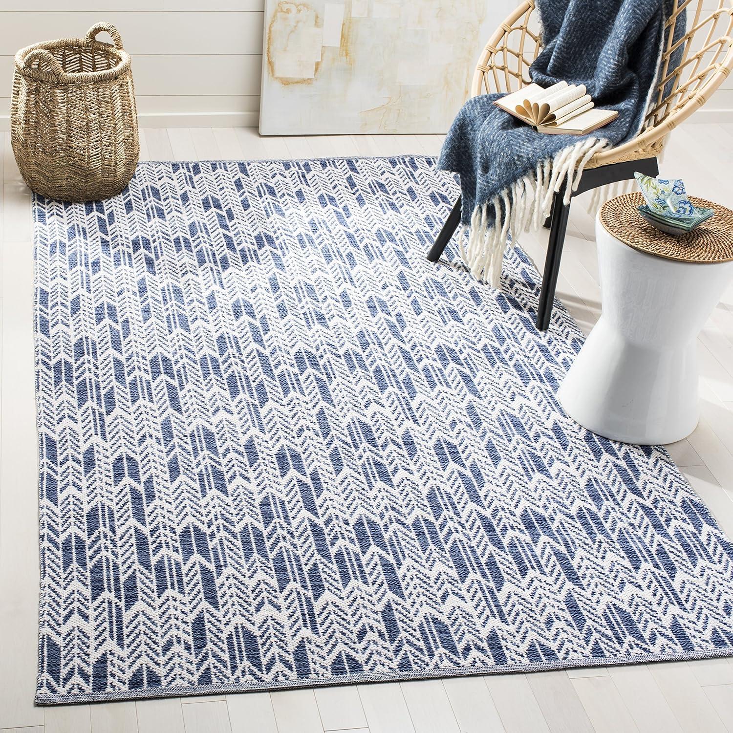 Montauk MTK609 Hand Woven Indoor Accent Rug - Navy/Ivory - 3'x5' - Safavieh
