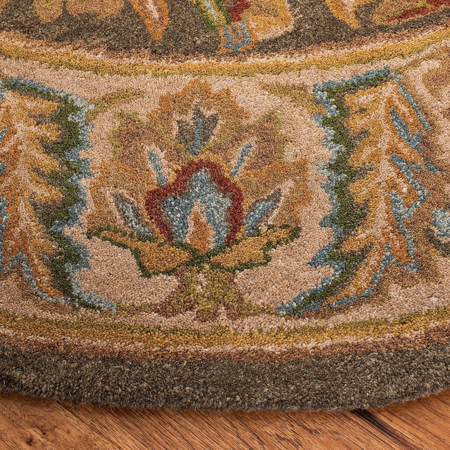 SAFAVIEH Heritage Wight Oriental Wool Area Rug, Green/Beige, 6' x 6' Round