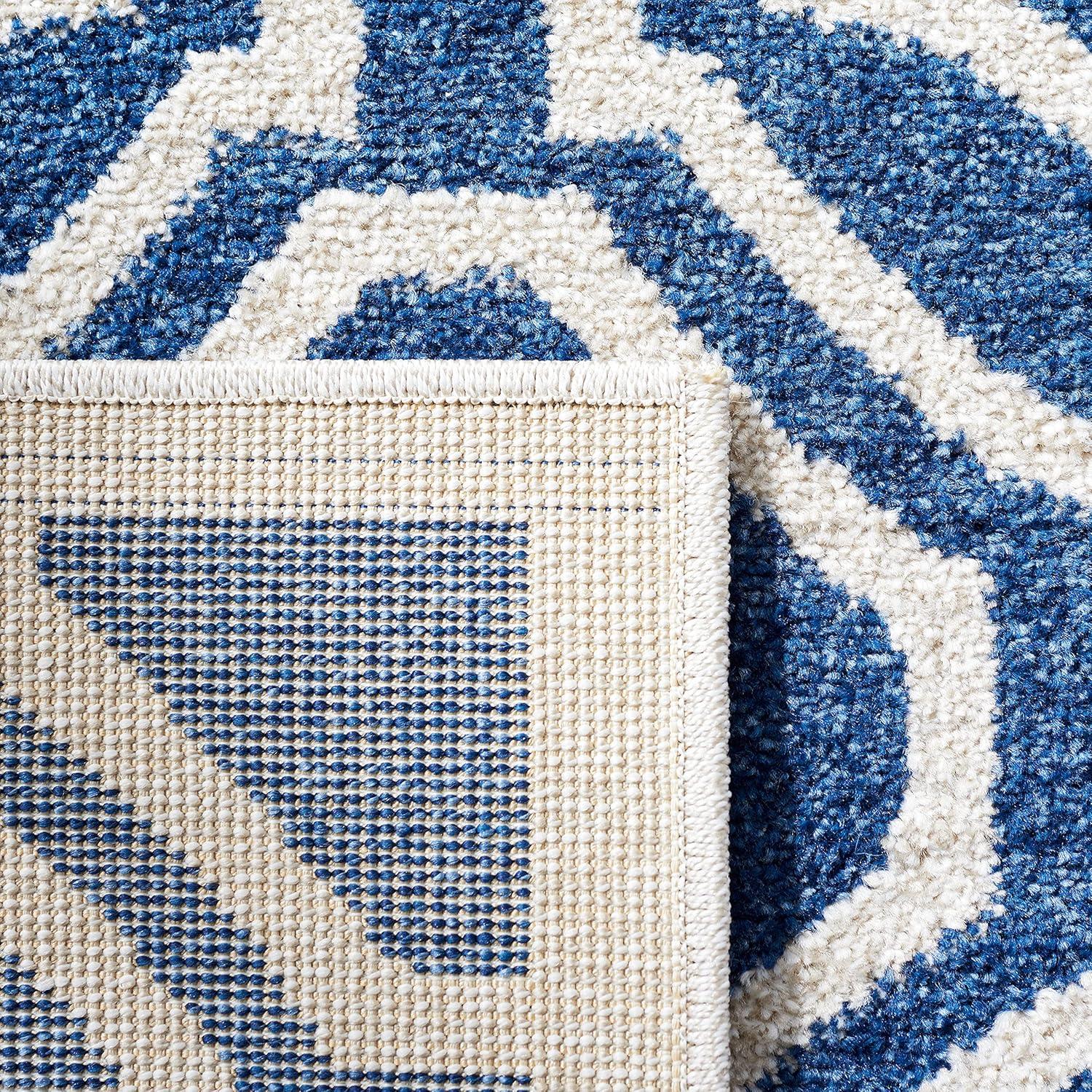 Amherst AMT411 Power Loomed Area Rug - Navy/Ivory - 5'x5' - Safavieh.