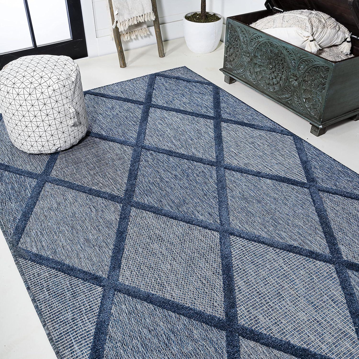 Salines Diamond Trellis Indoor/Outdoor Area Rug - JONATHAN Y