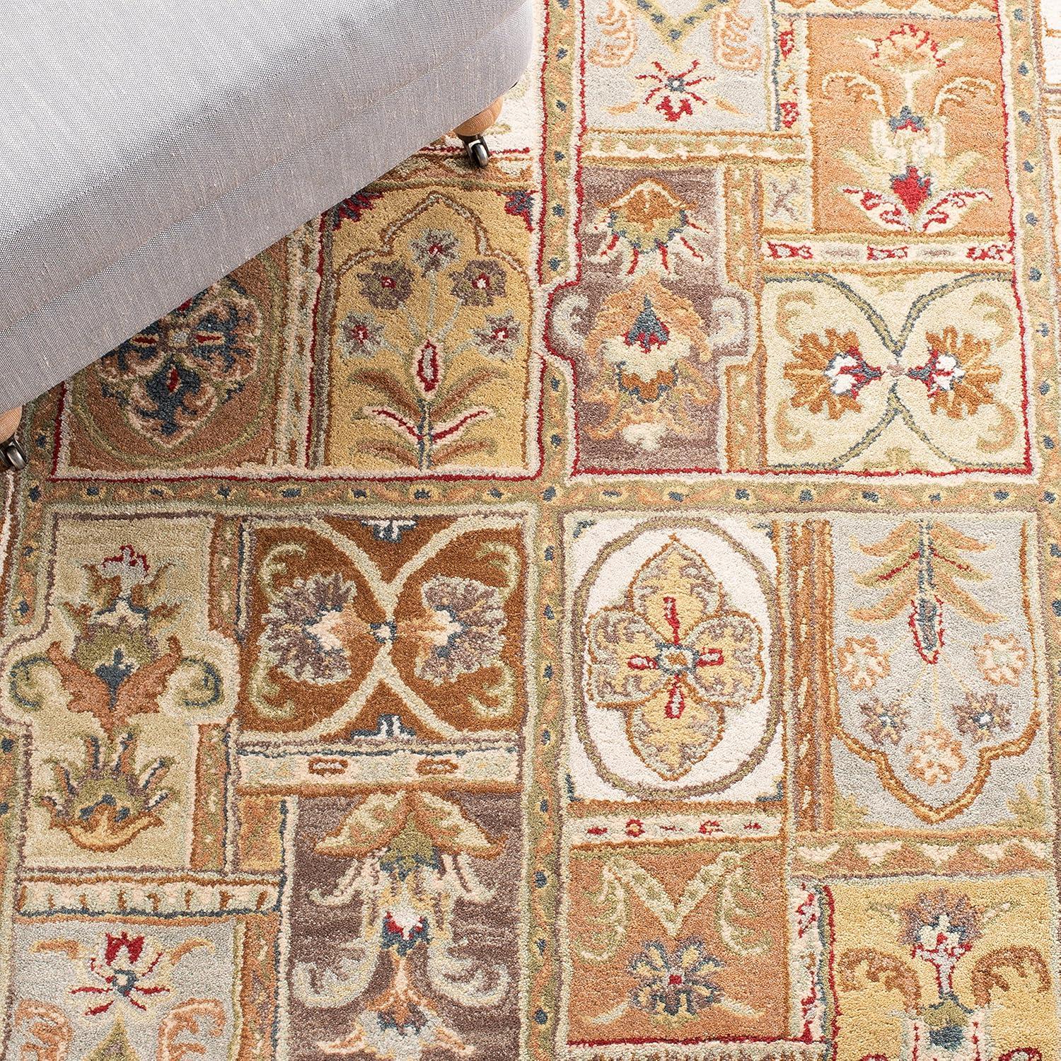 Safavieh Hand Tufted Wool Oriental Rug