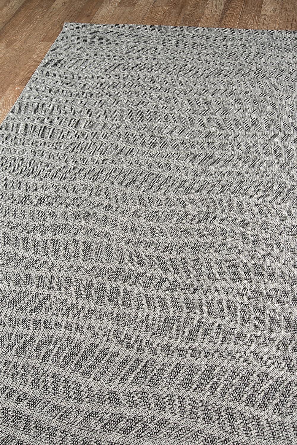 Villa Emilia Polypropylene Area Rug - Novogratz by Momeni