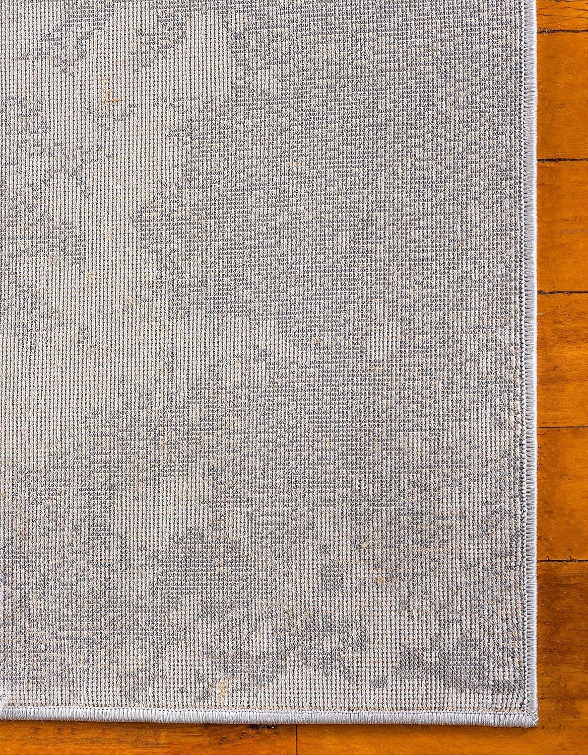 Light Gray Abstract Synthetic 4' x 6' Easy-Care Area Rug