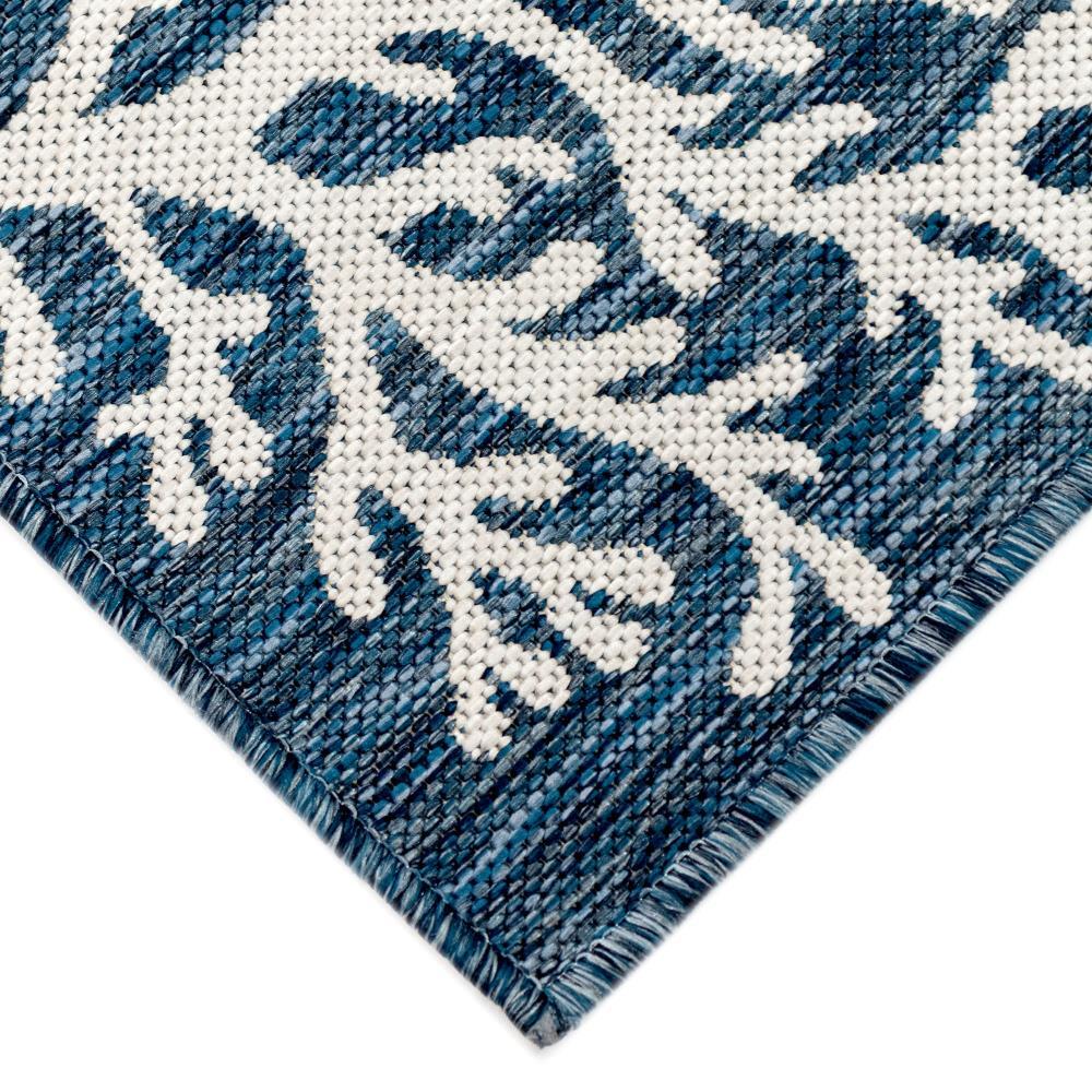 Liora Manne Carmel Coral Border Indoor/Outdoor Rug Navy 1'11" x 7'6"
