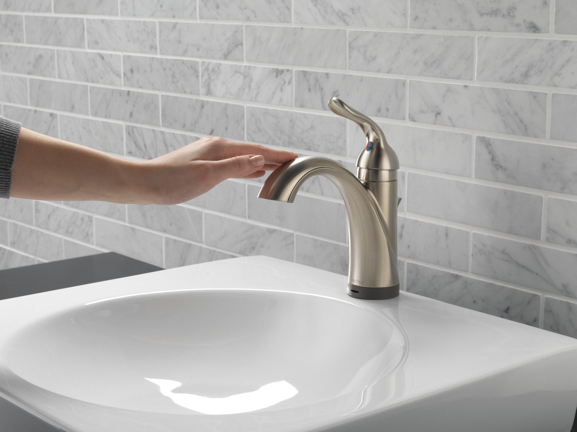 Lahara Touch2O® Bathroom Faucet with Touchless Technology