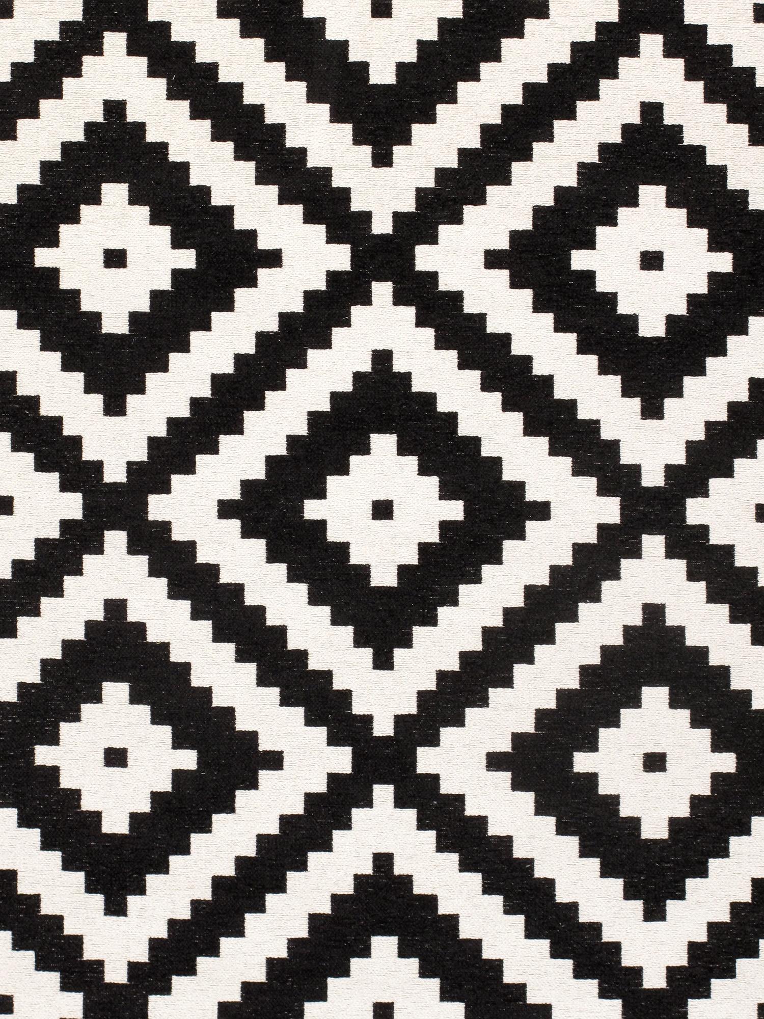 Pasargad Geometric Black/White Area Rug