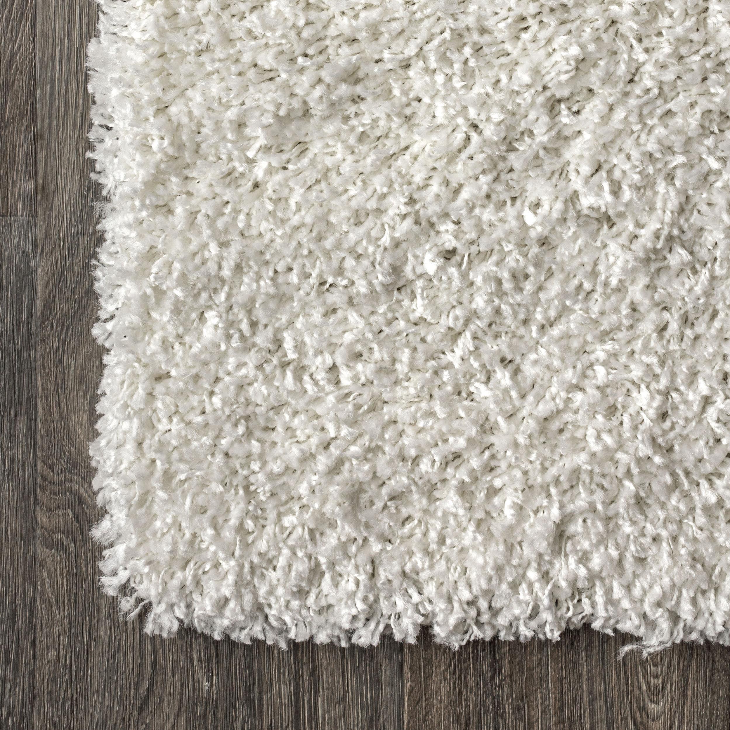 5'x8' Mercer Shag Plush Area Rug, White - JONATHAN Y