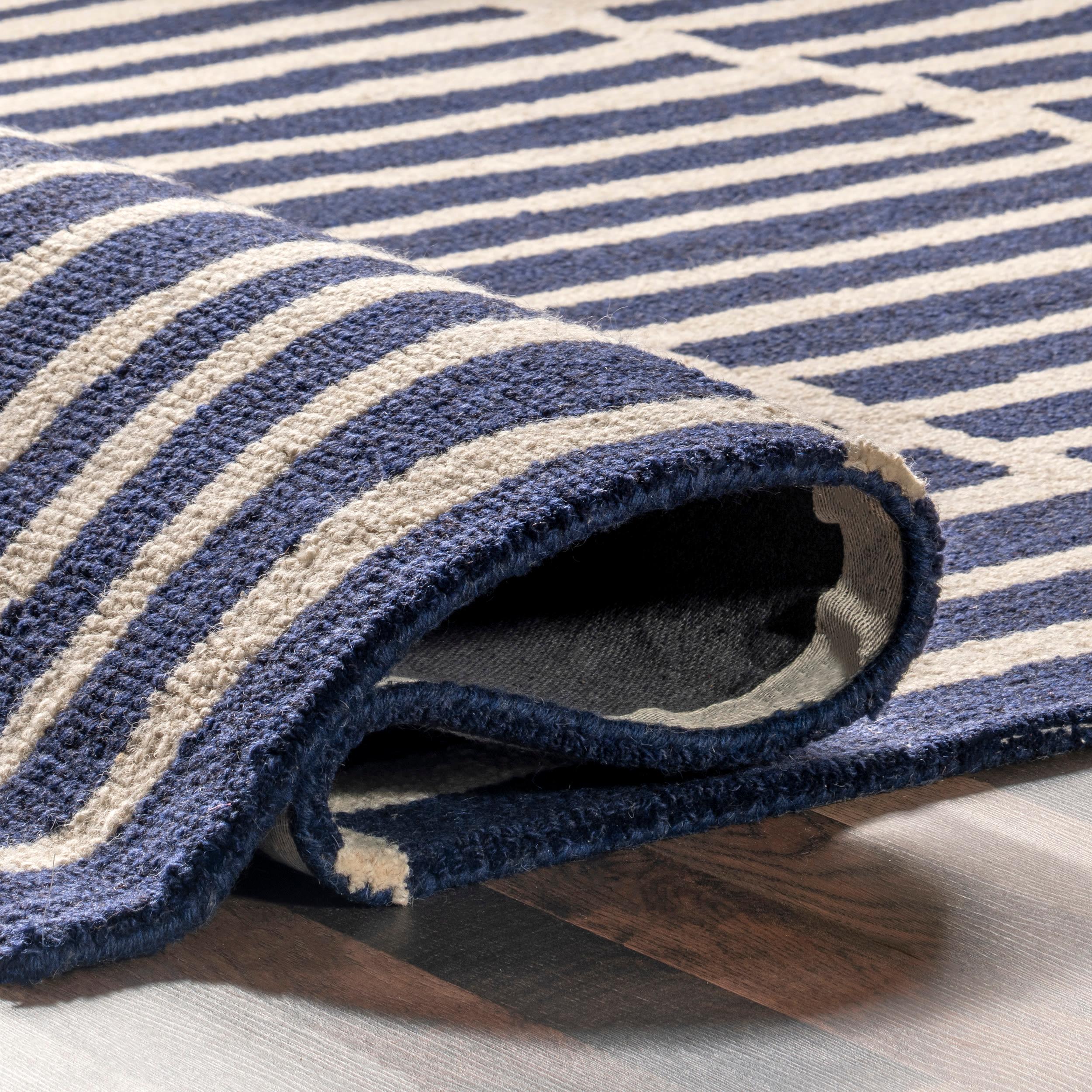 Nuloom Lemuel Geometric 2x6 Wool Runner Indoor Area Rug for Living Room Bedroom Dining Room Entryway Hallway Kitchen, Navy/Ivory