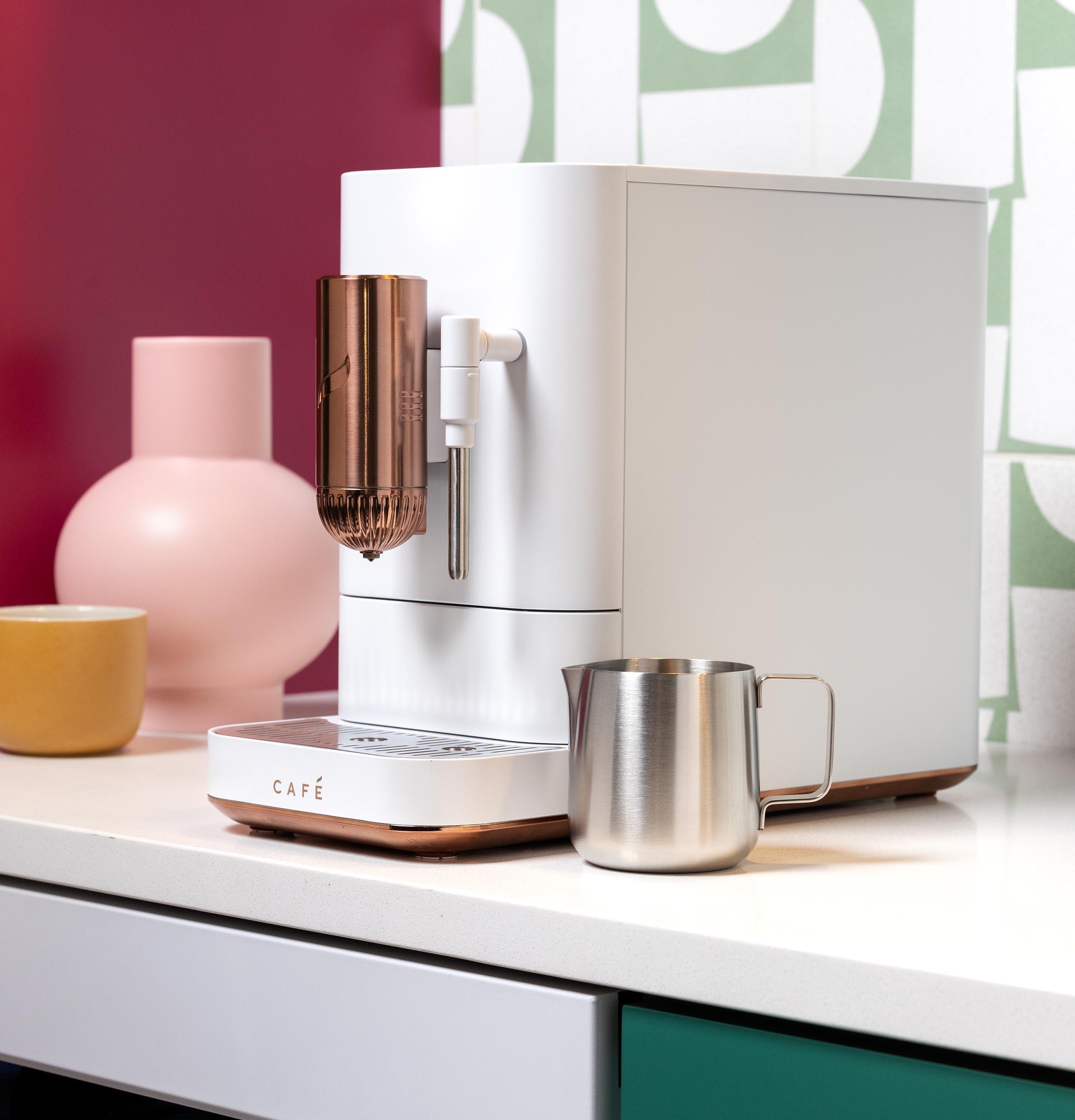 Café™ Matte White Affetto Automatic Espresso Machine