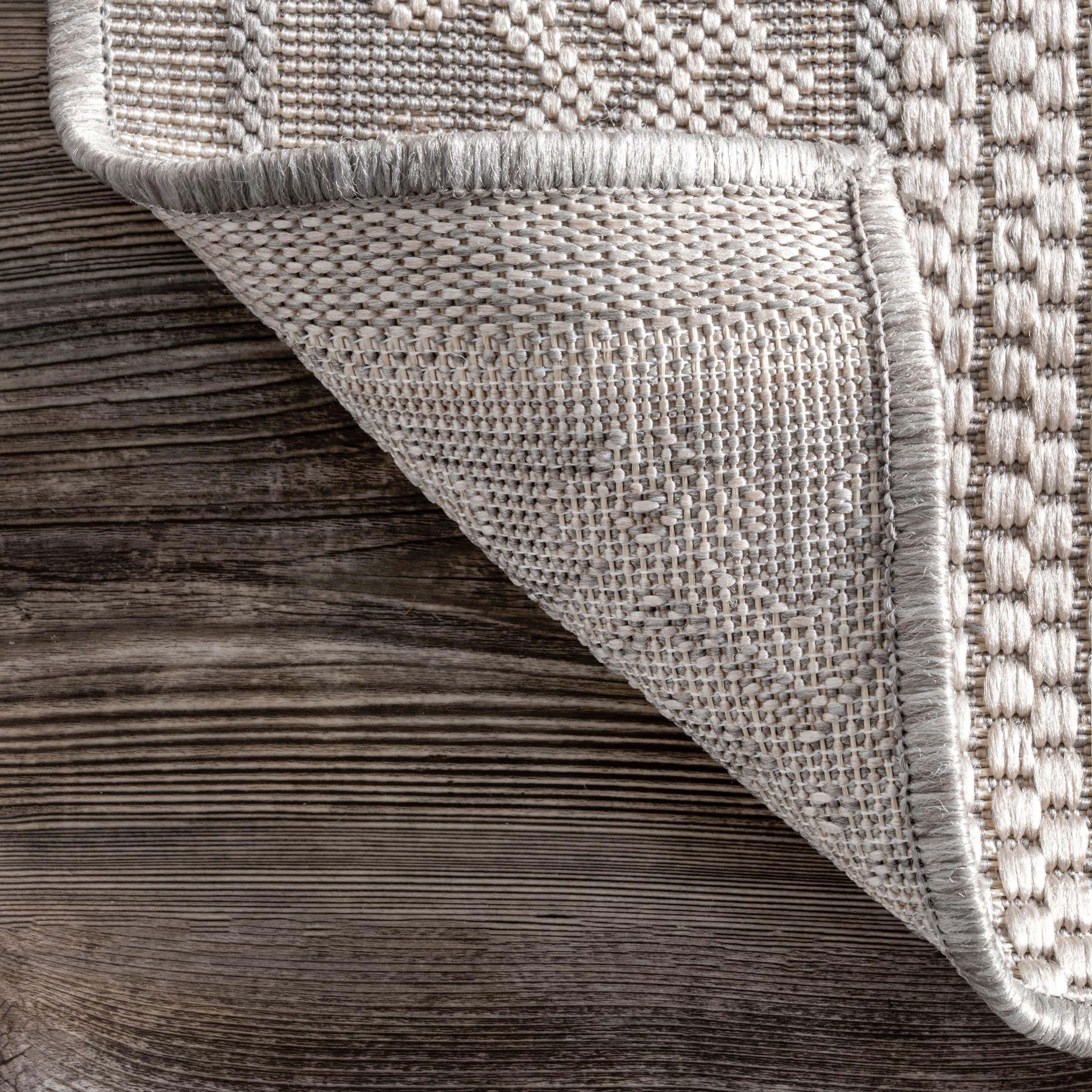 Foundry Select Altus Gray Indoor/Outdoor Area Rug