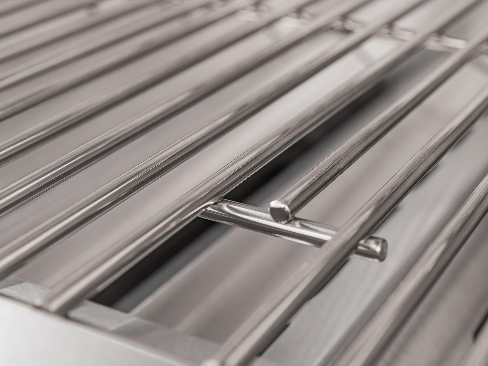 Outdoor Kitchen Performance Grill in Stainless Steel