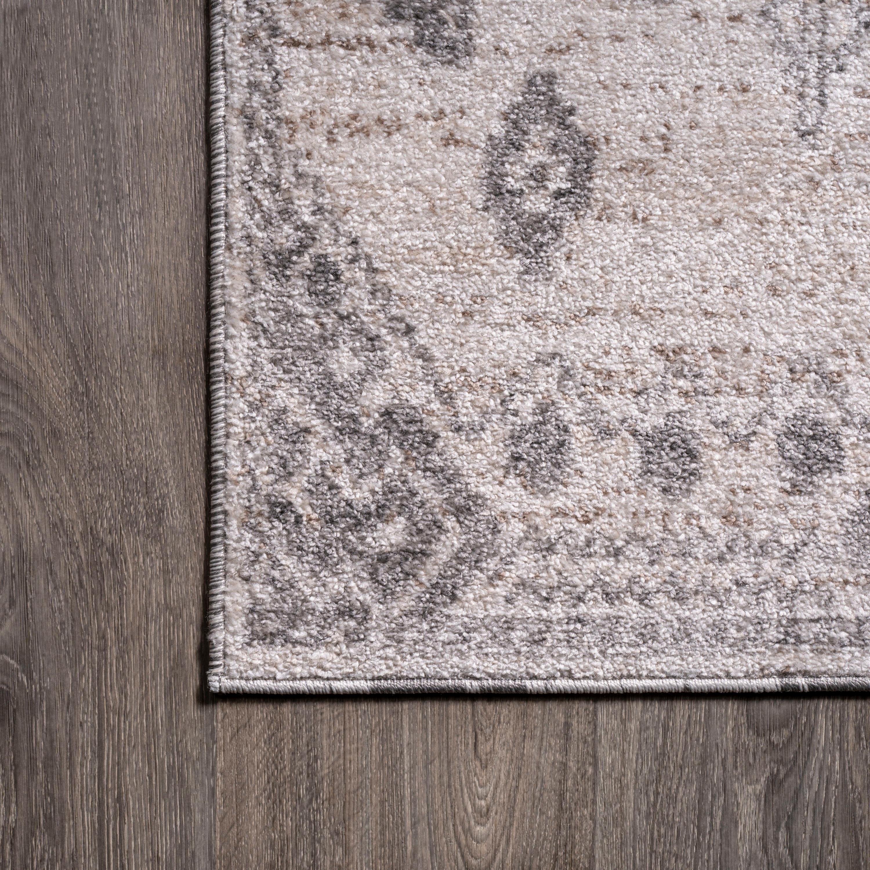 2'x10' Idris Diamond Geometric Runner Rug, Gray - JONATHAN Y