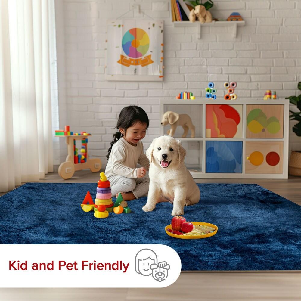 Nuloom Loni Cozy Plush Solid Pet Friendly Premium Machine Washable Shag Area Rug, 4' x 6', Navy